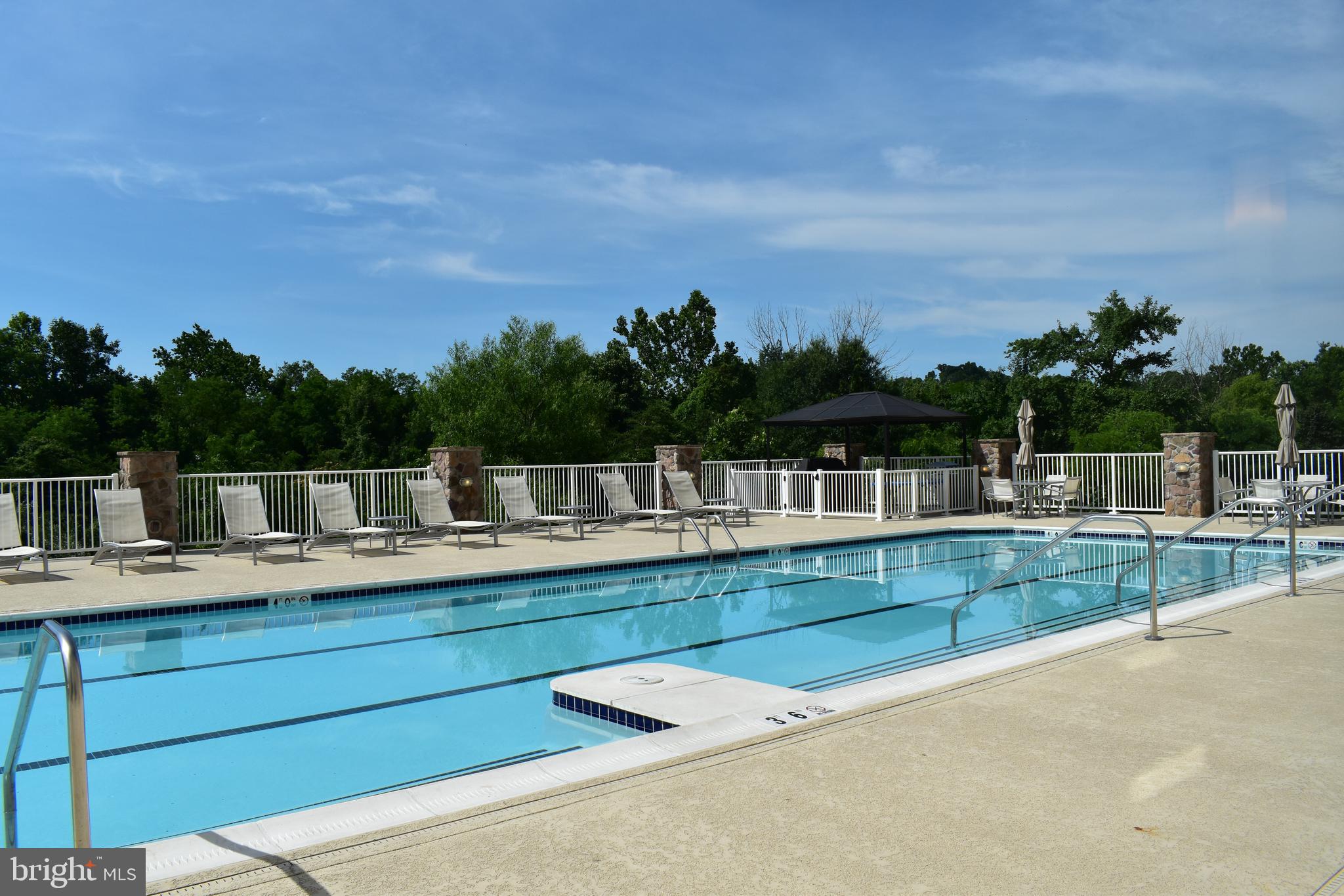 ISABELLA AT MONTICELLO MEWS - Residential