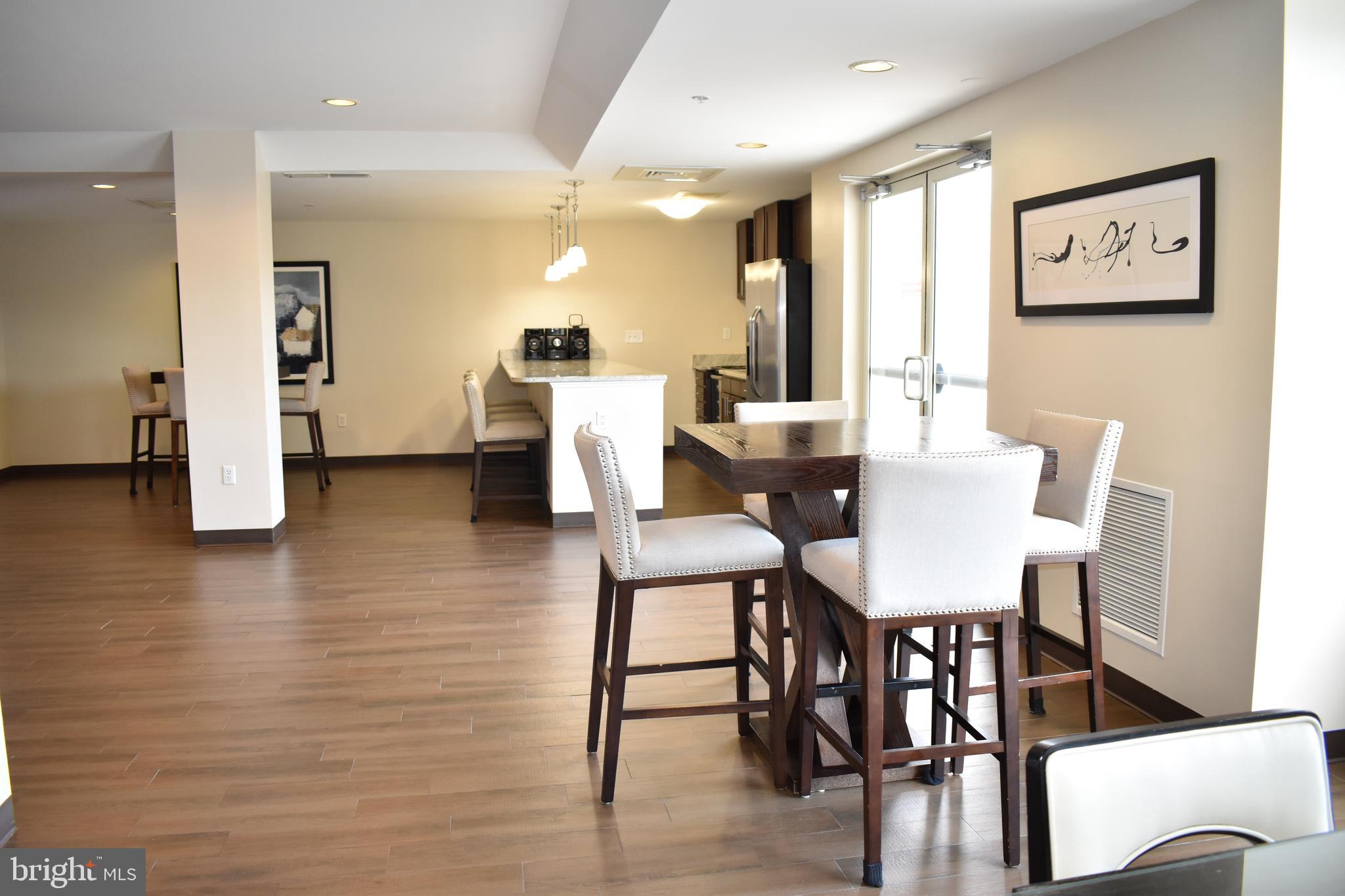 ISABELLA AT MONTICELLO MEWS - Residential