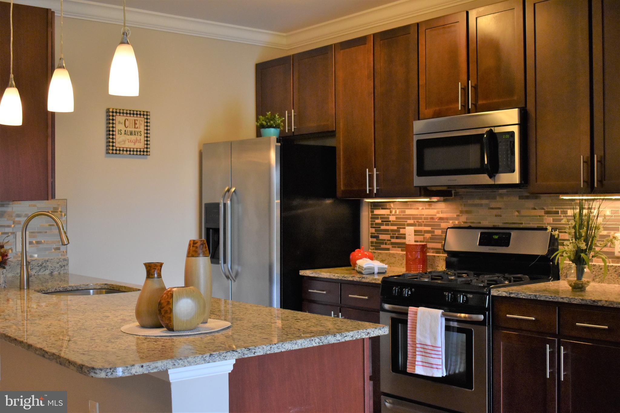 ISABELLA AT MONTICELLO MEWS - Residential