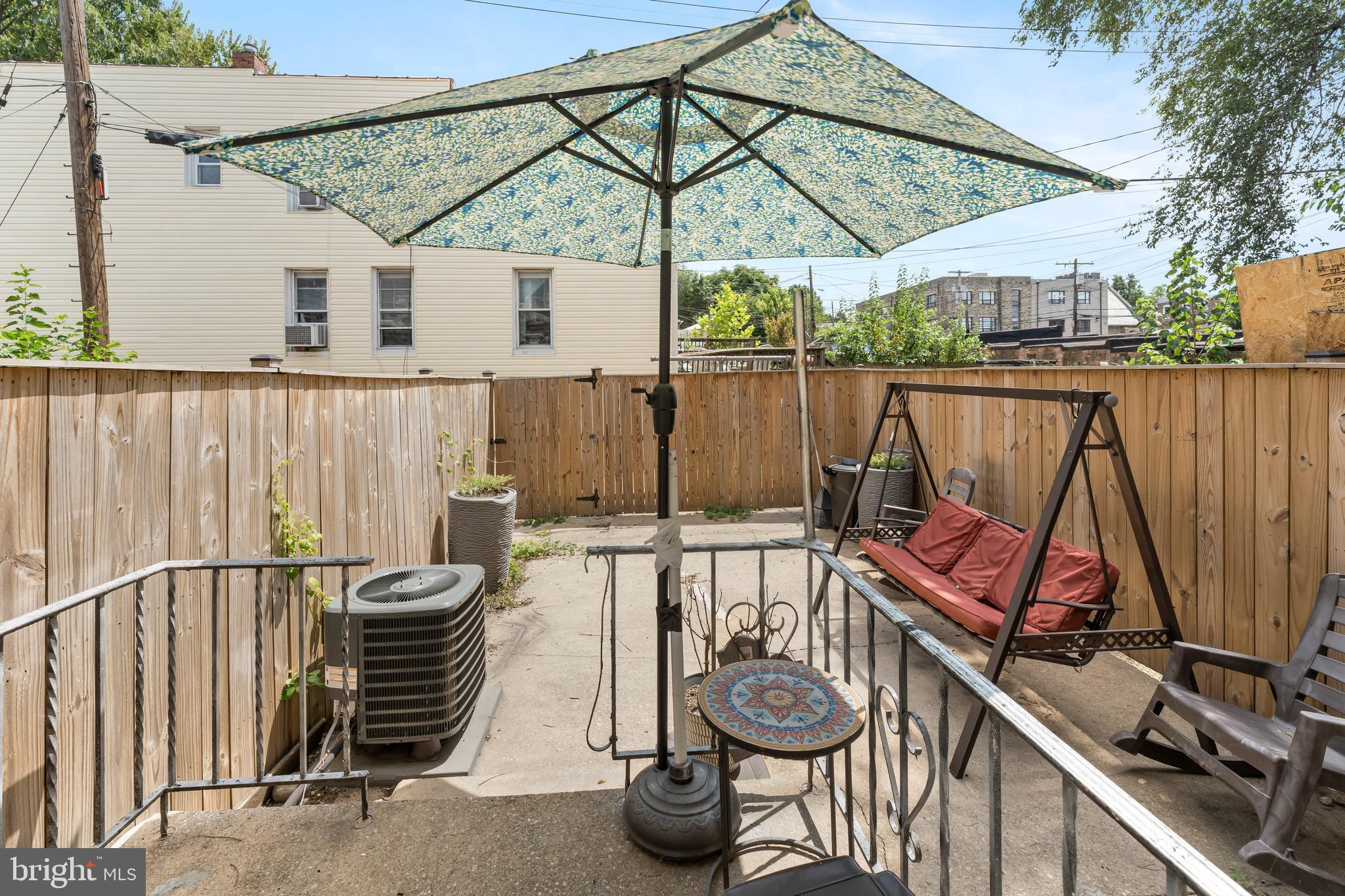 BROOKLYN - Residential