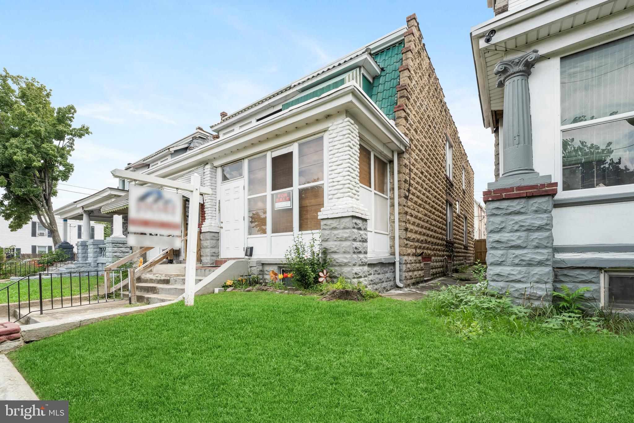 BROOKLYN - Residential