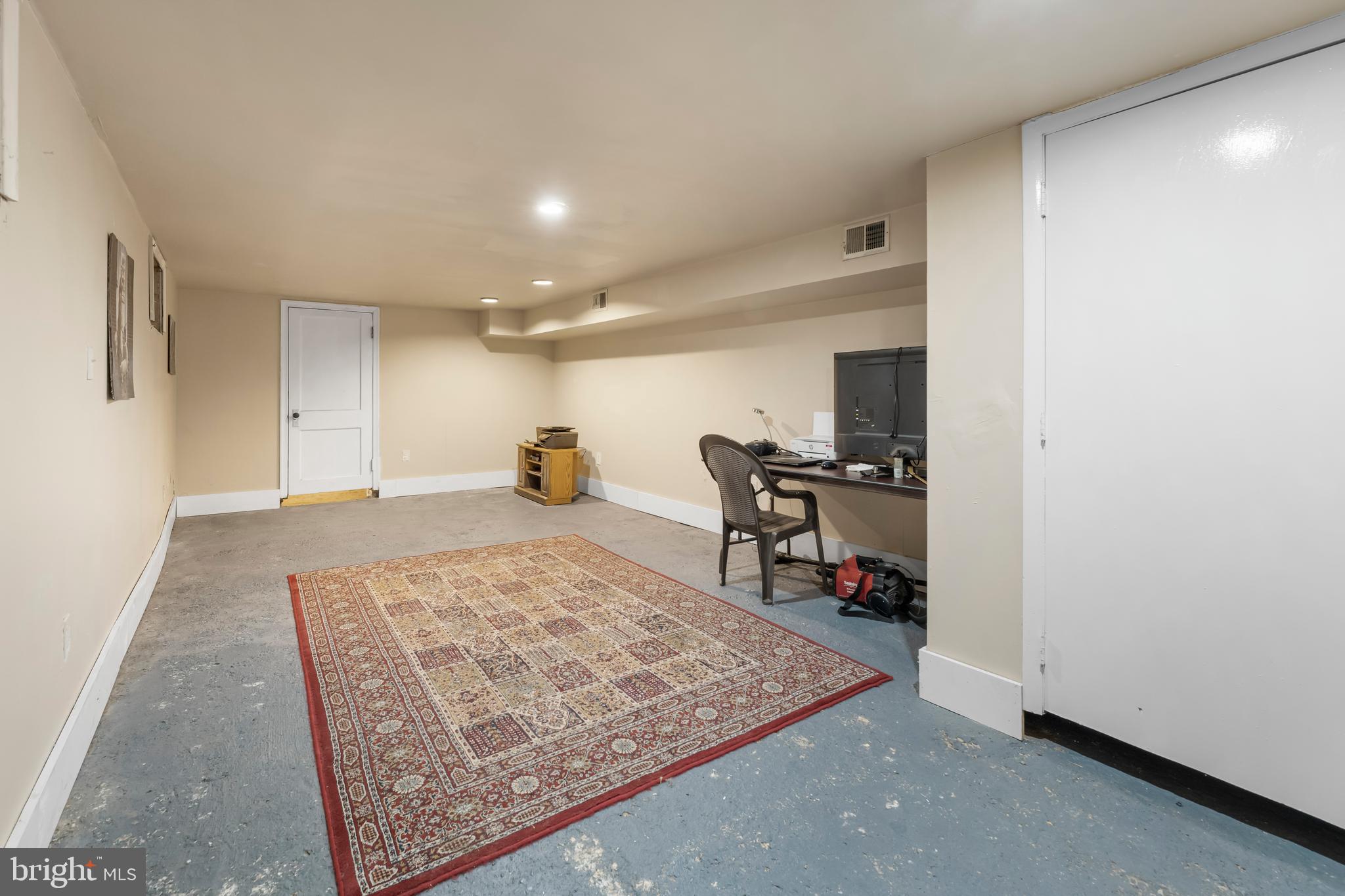 BROOKLYN - Residential