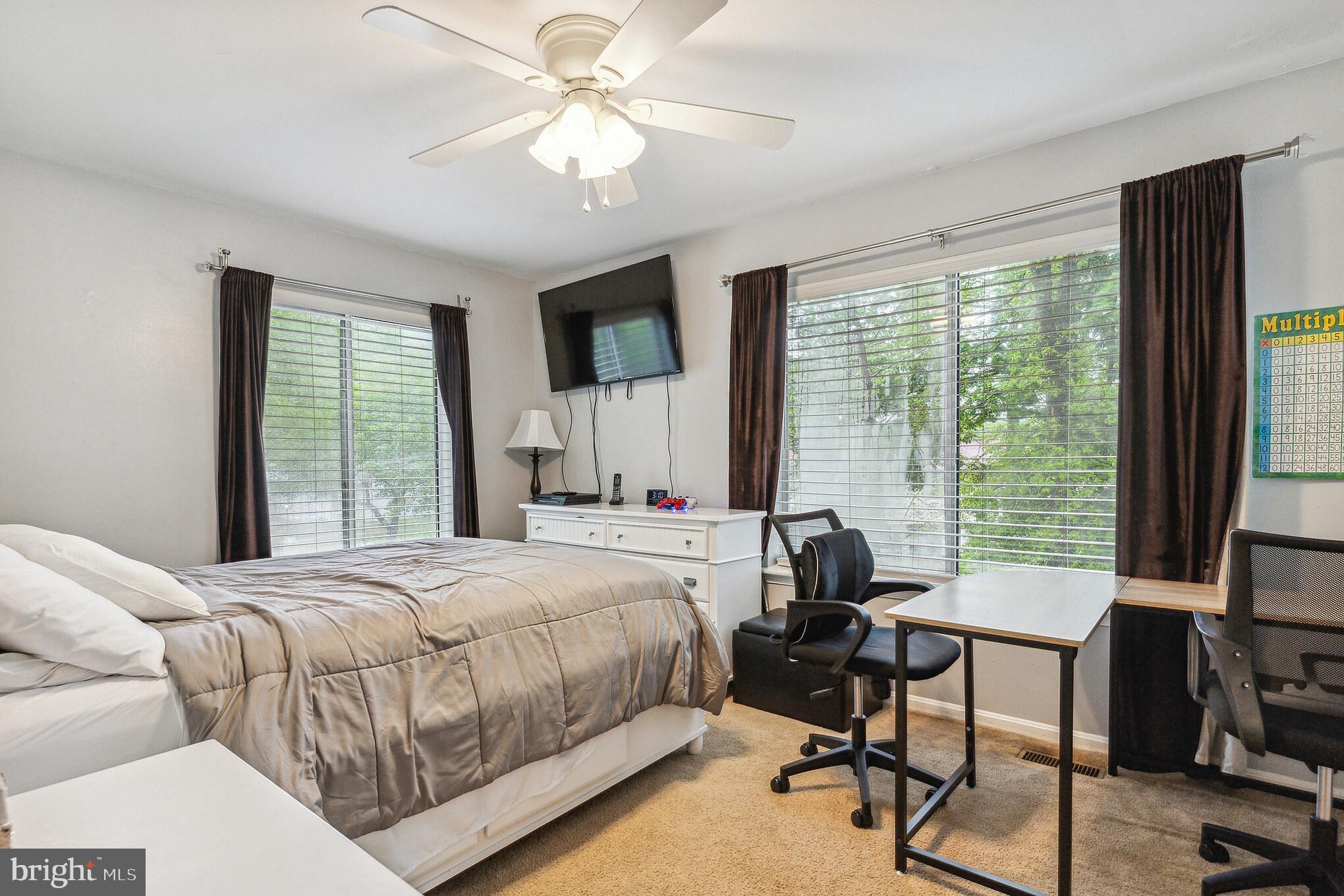 ST CHARLES HUNTINGTON - Residential