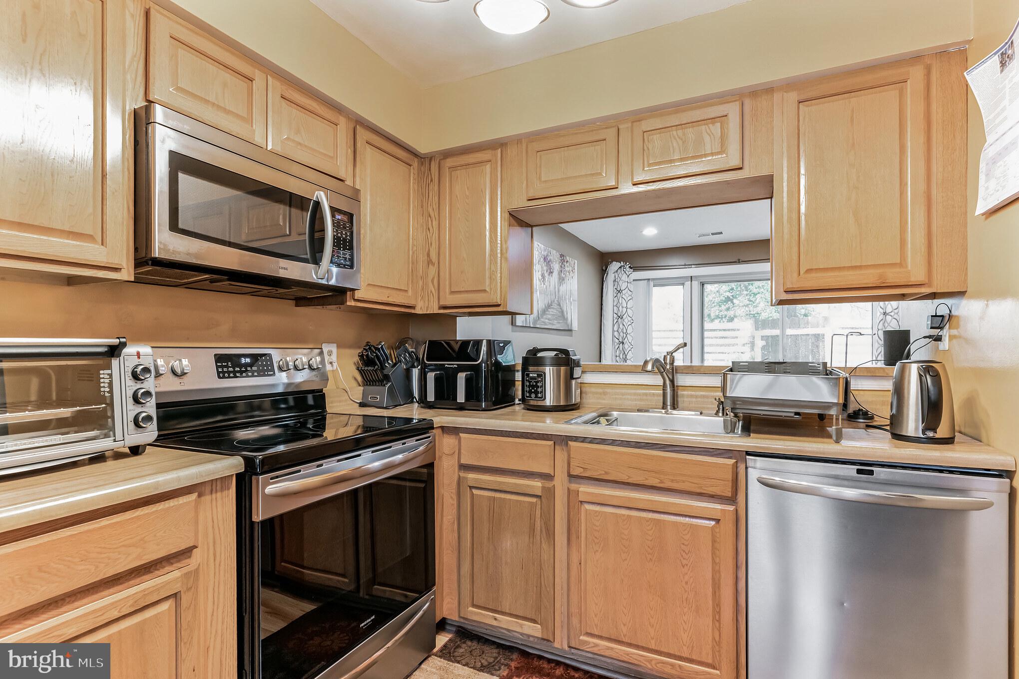 ST CHARLES HUNTINGTON - Residential