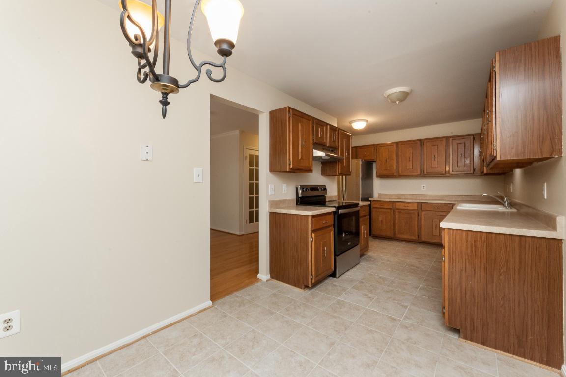 SPRINGFIELD OAKS - Residential