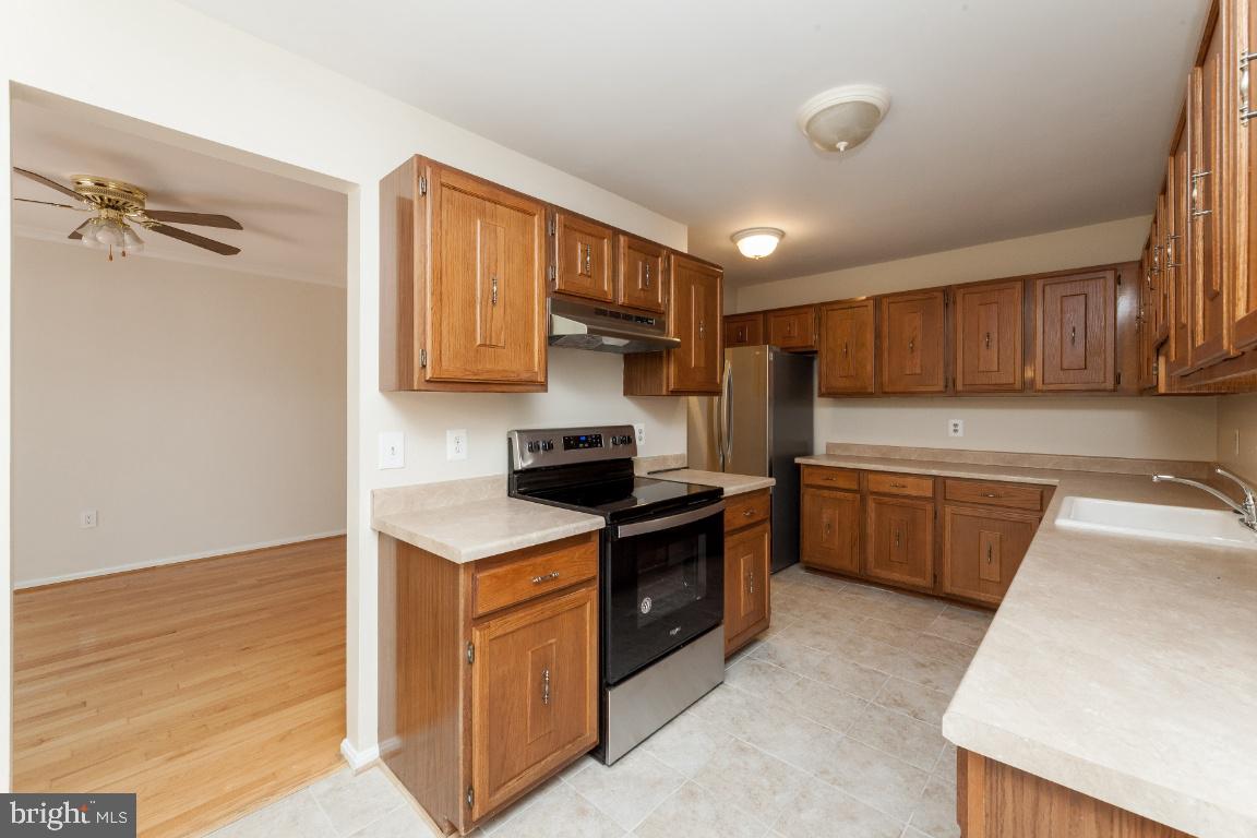 SPRINGFIELD OAKS - Residential