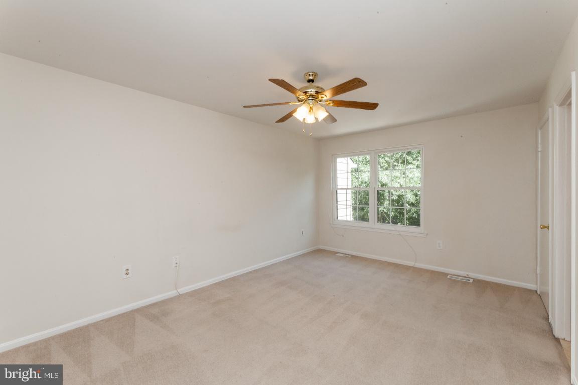 SPRINGFIELD OAKS - Residential