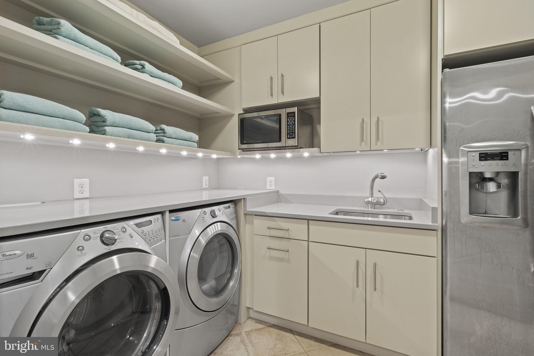 POTOMAC FALLS - Residential