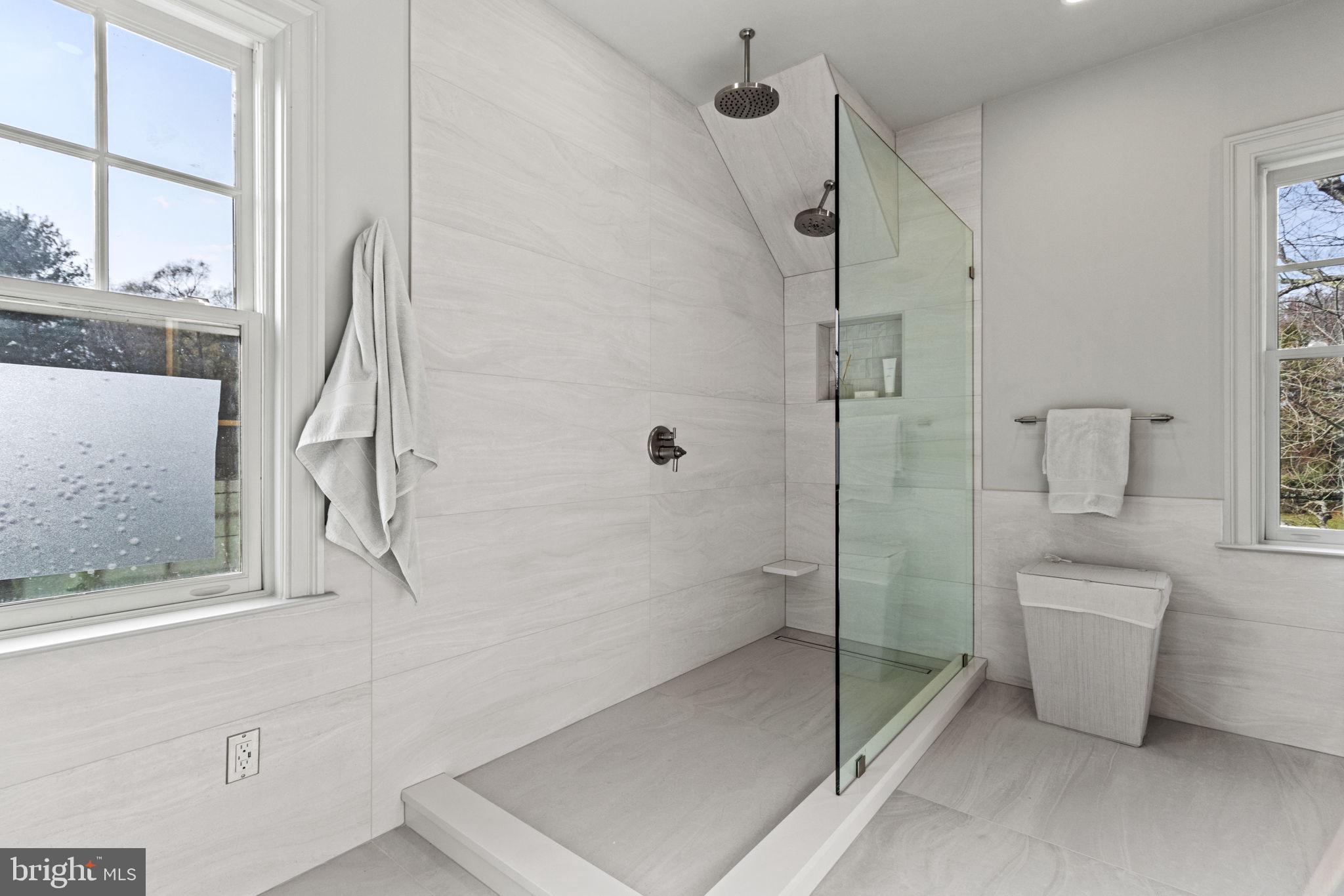 POTOMAC FALLS - Residential