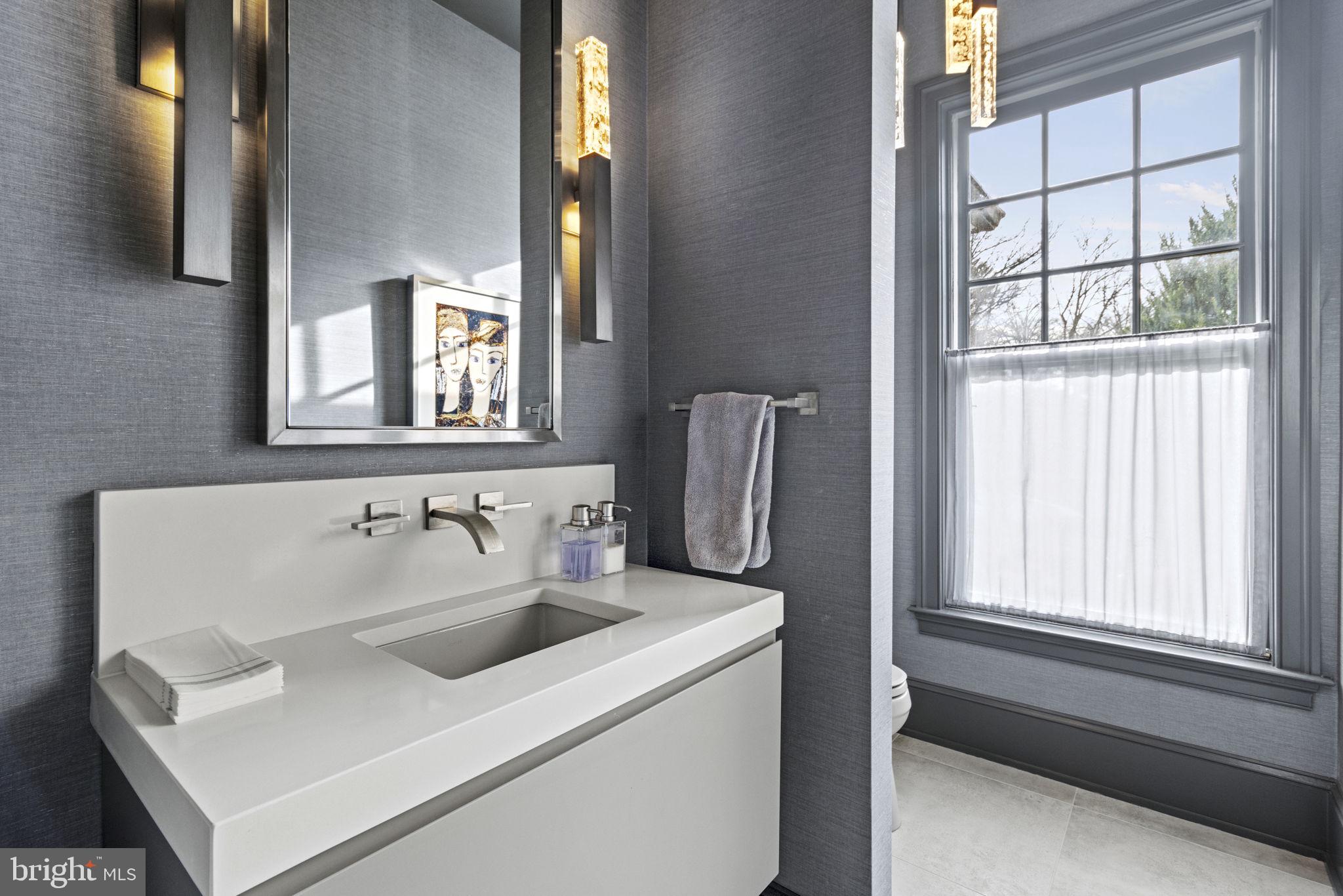 POTOMAC FALLS - Residential