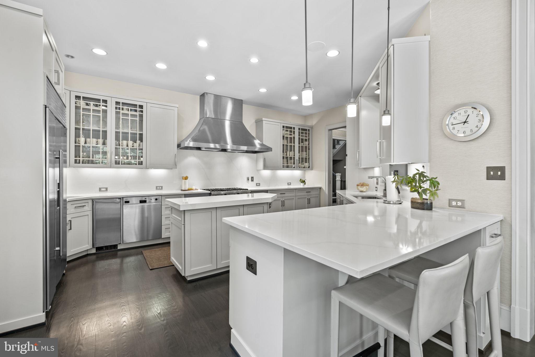 POTOMAC FALLS - Residential