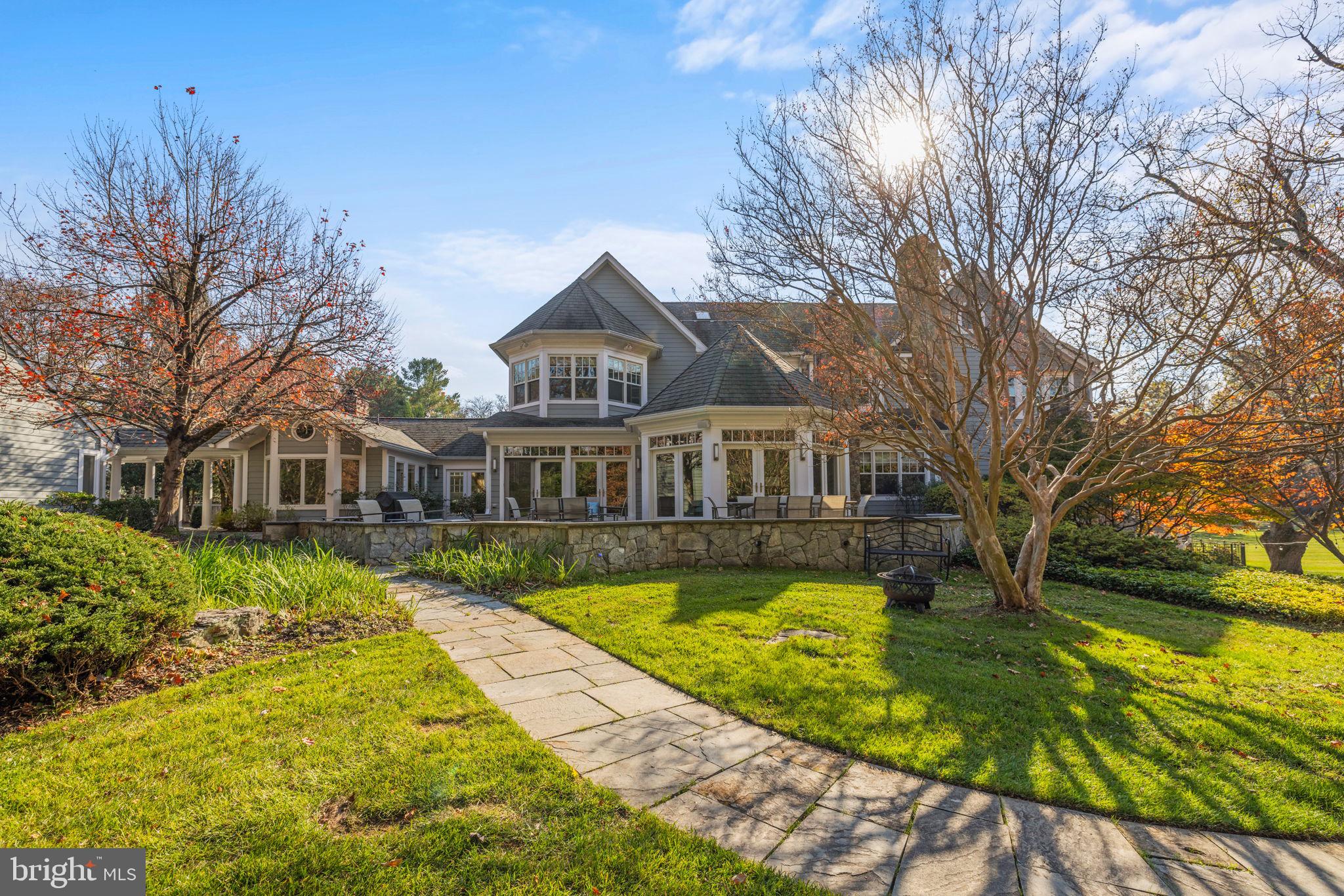 POTOMAC FALLS - Residential