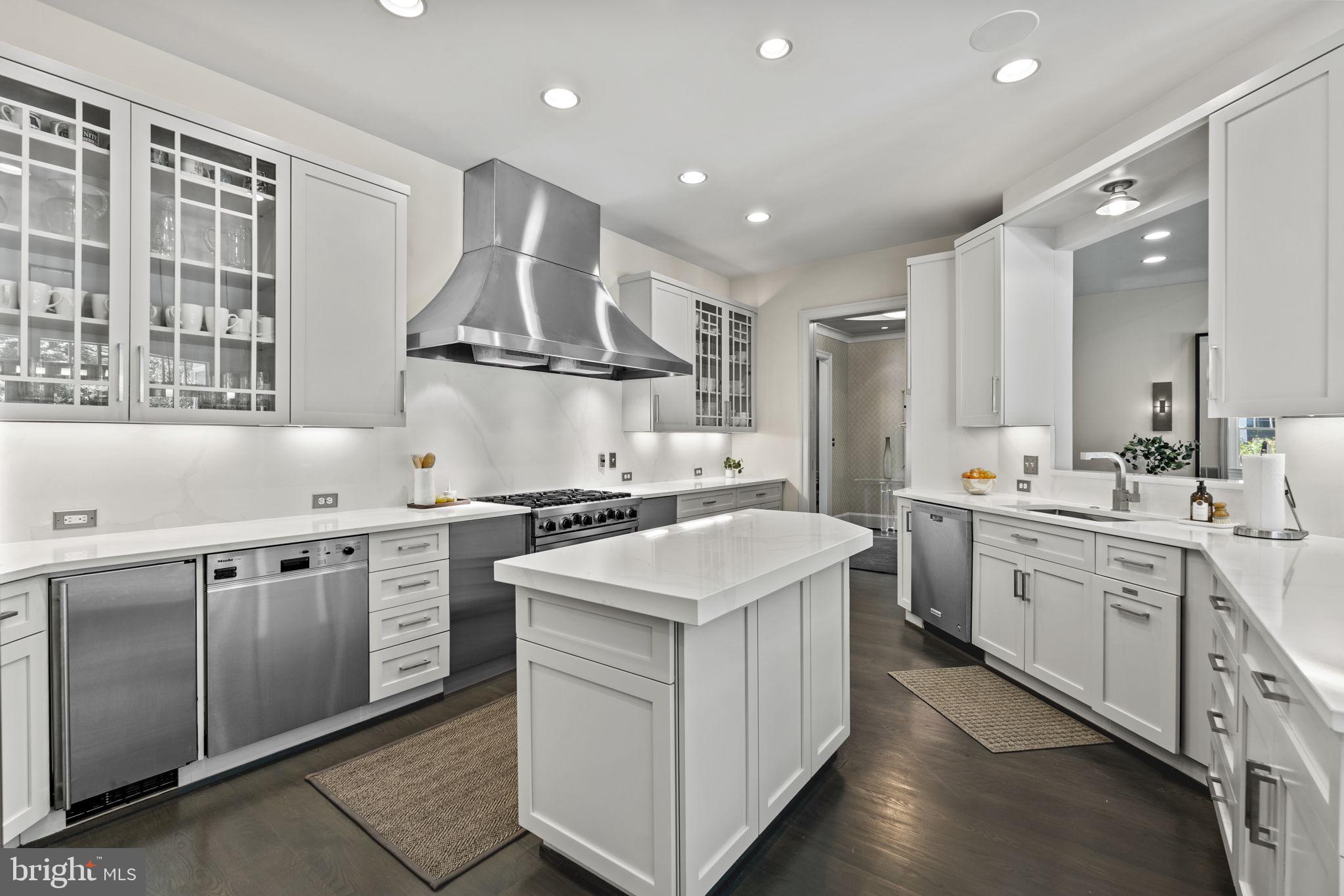 POTOMAC FALLS - Residential