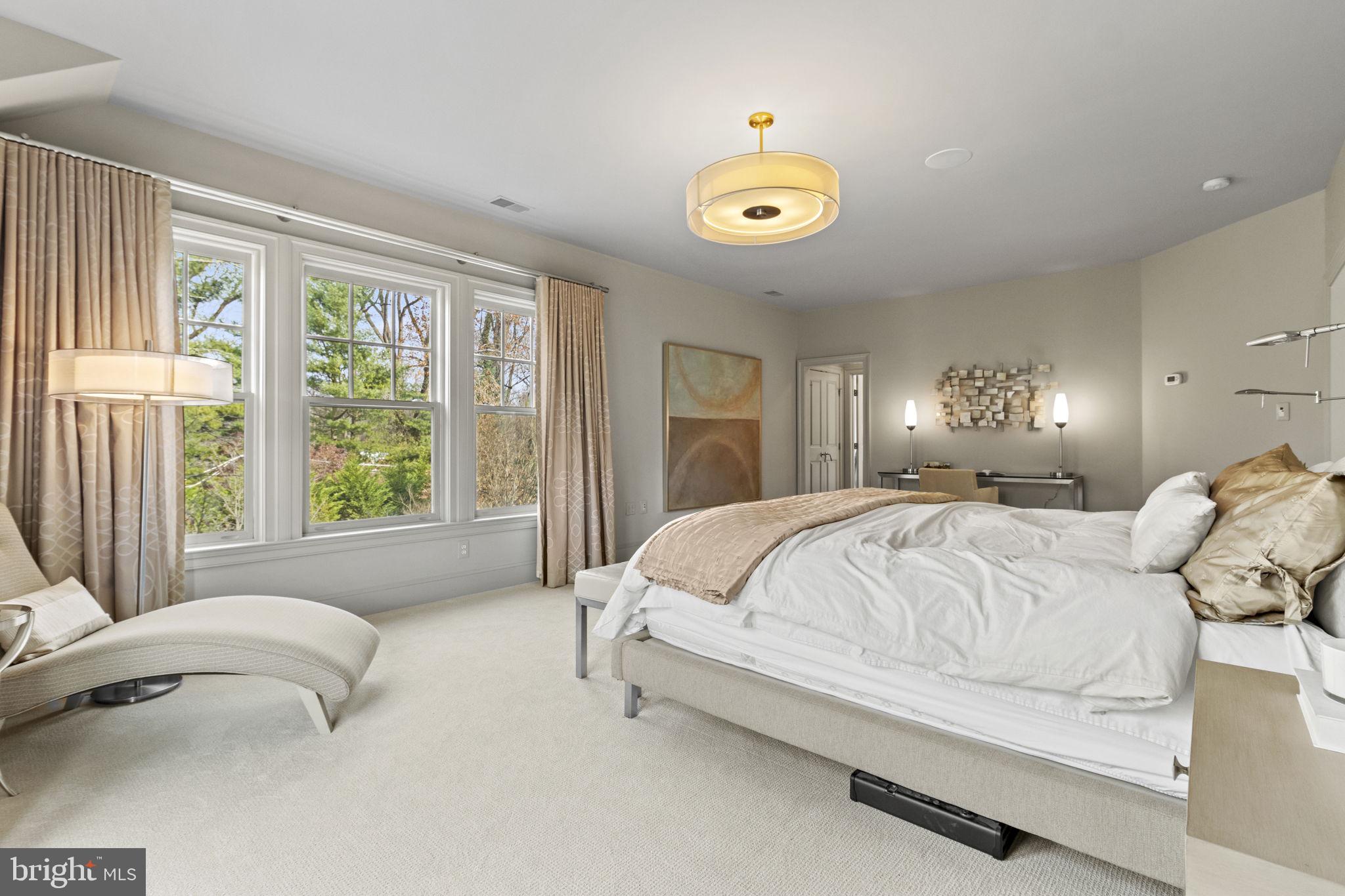 POTOMAC FALLS - Residential