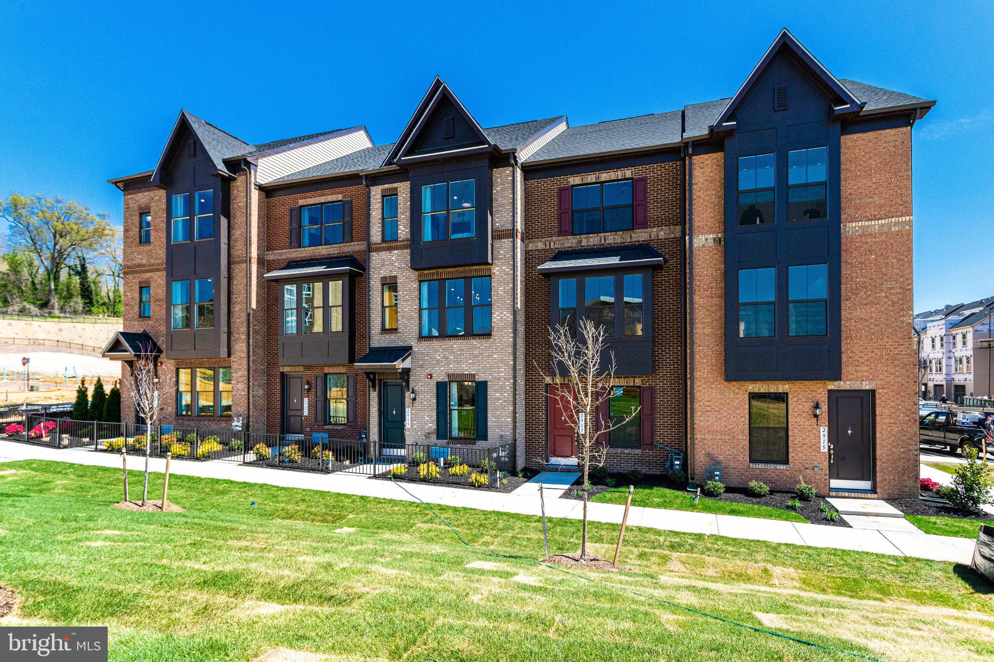 NORTH HILL - Residential