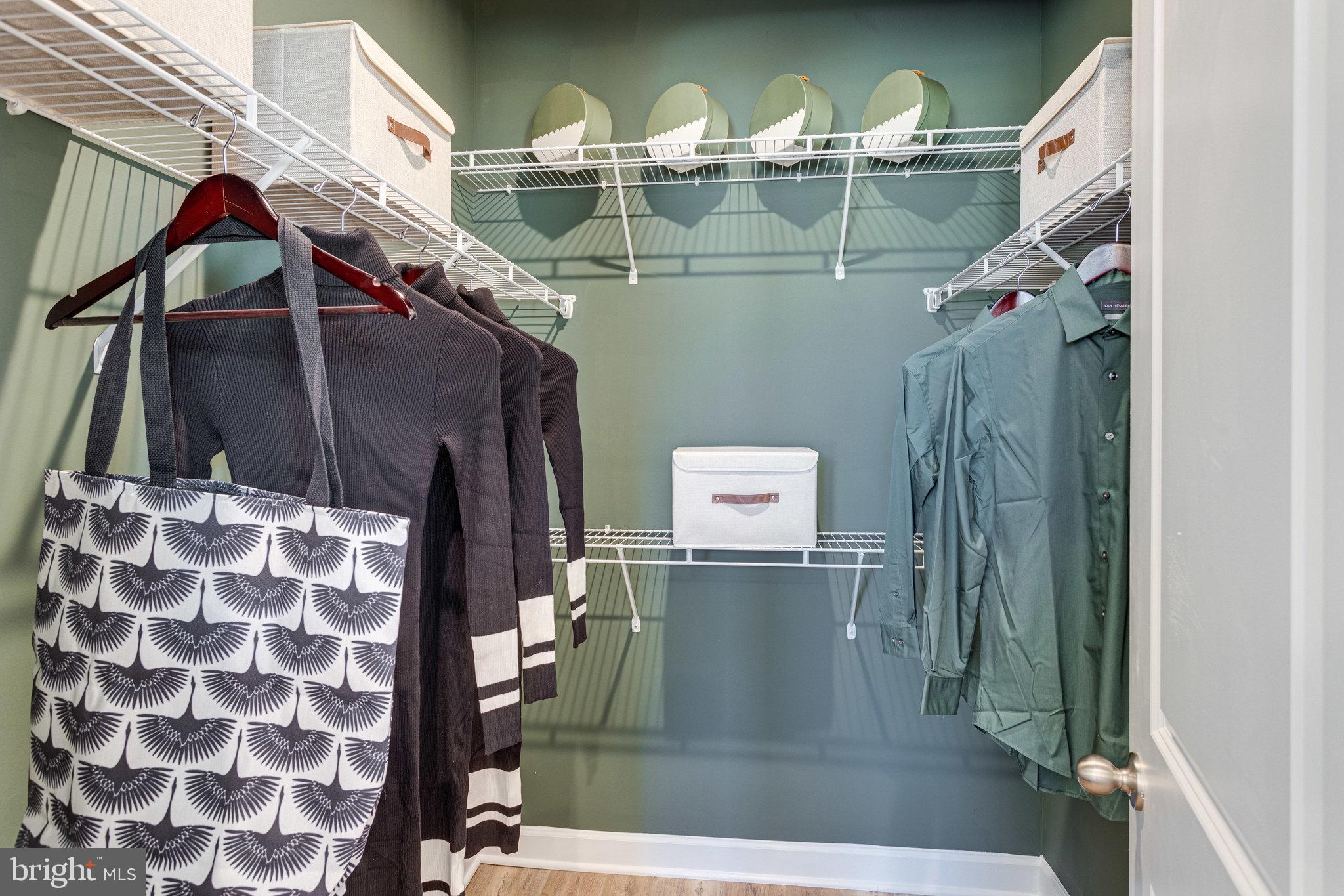 NORTH HILL - Residential