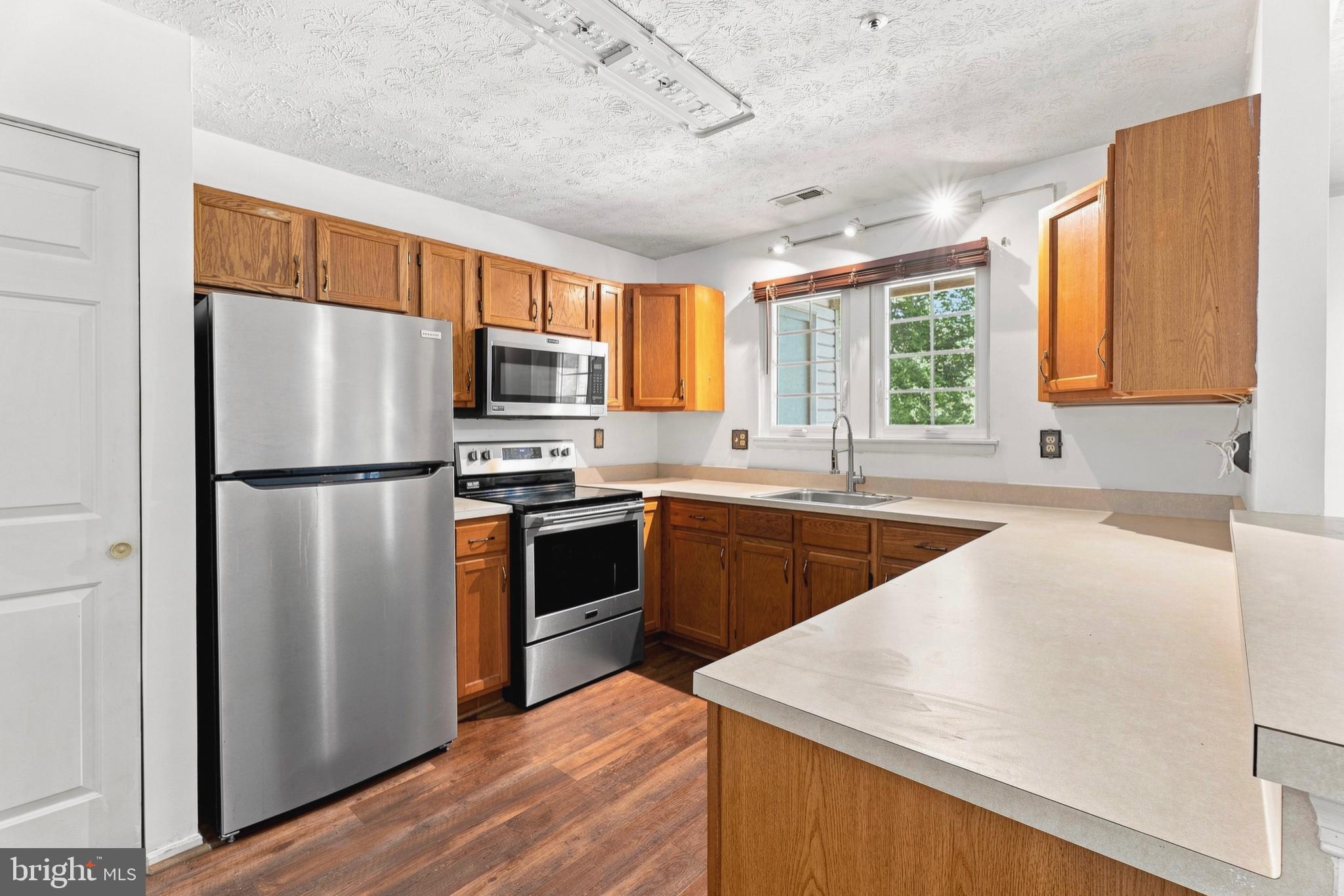 158 JUMPERS CIRCLE 181