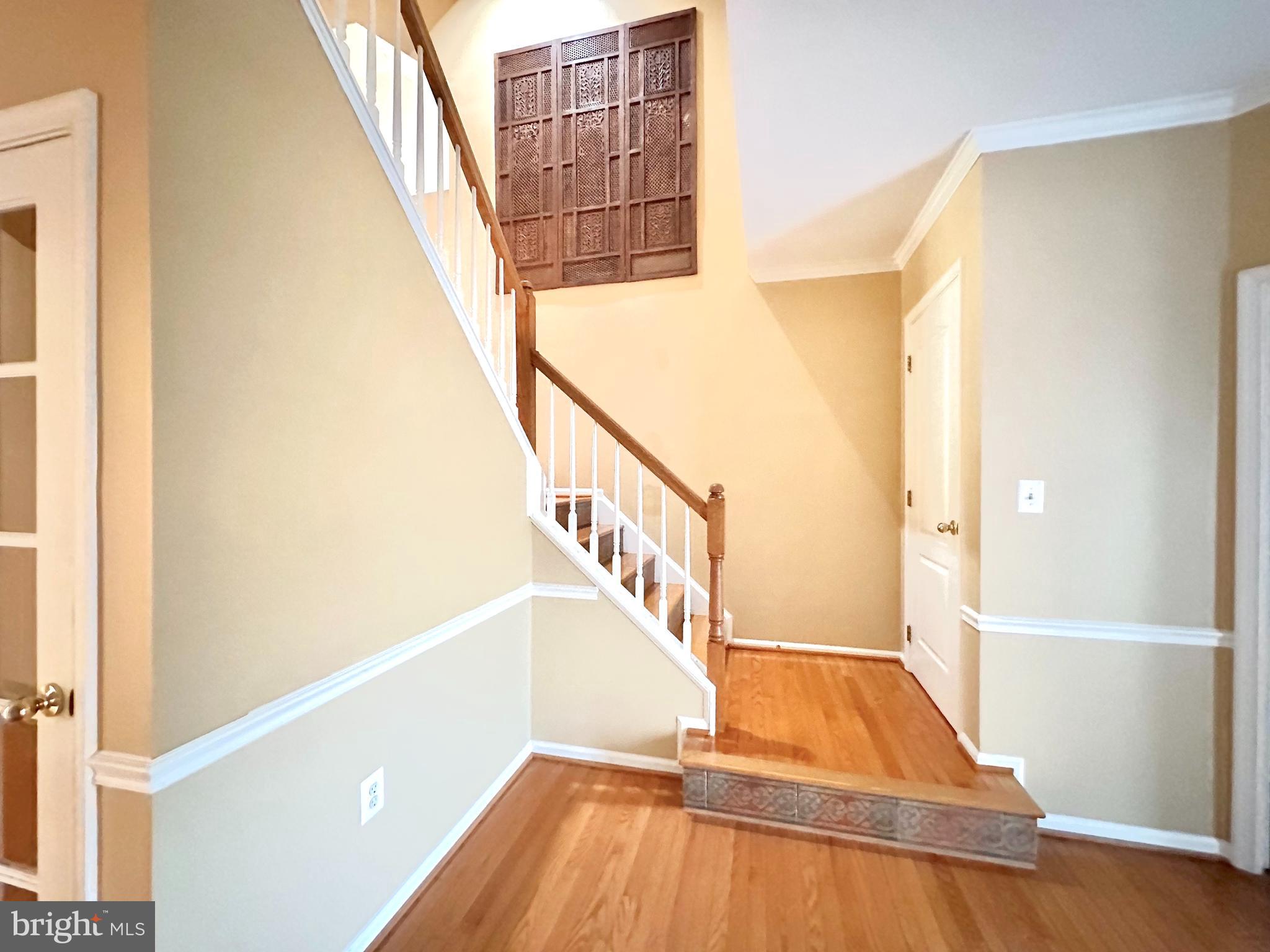 ASHBURN FARM - Residential Lease