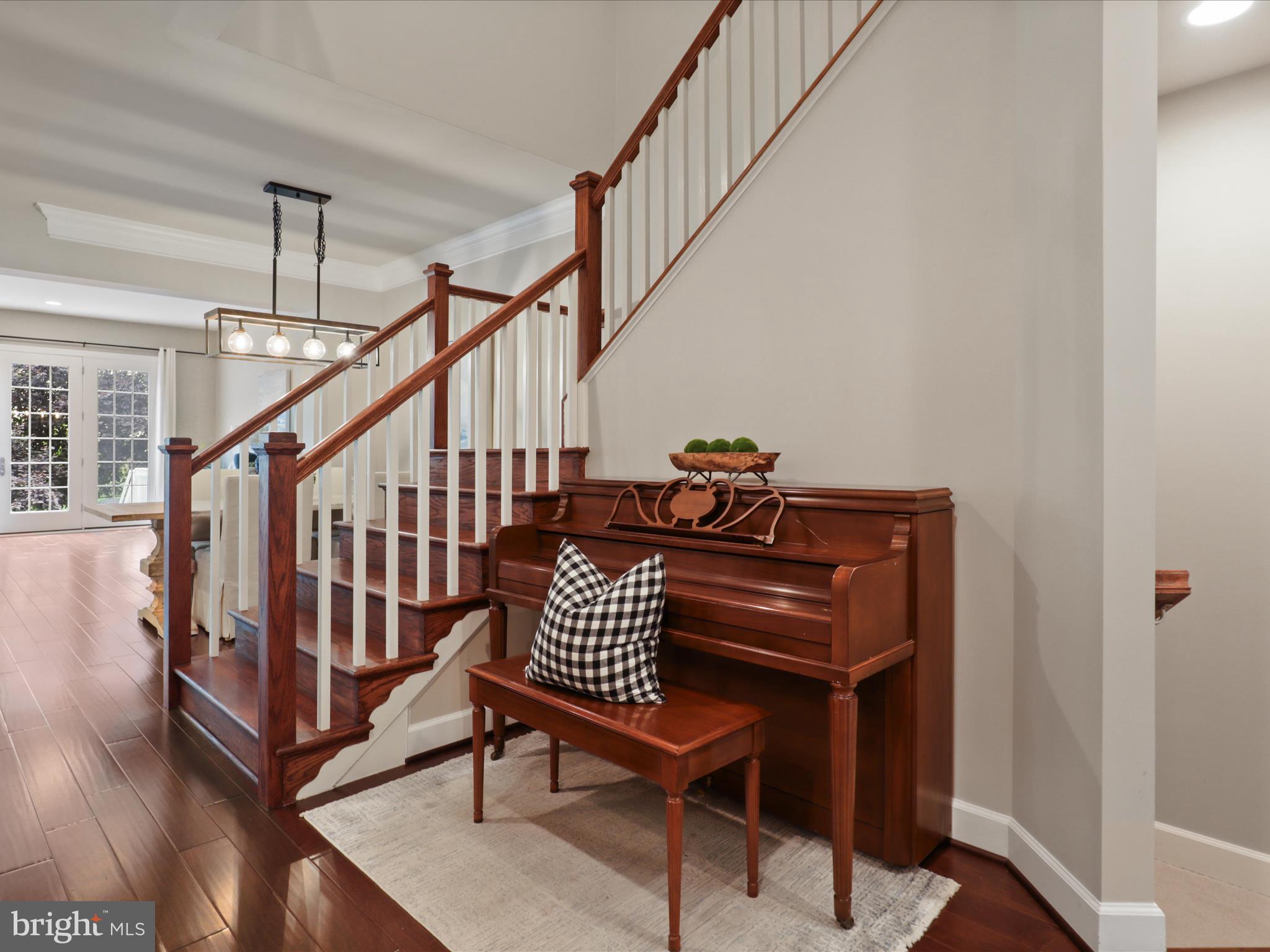 BRAMBLETON - Residential