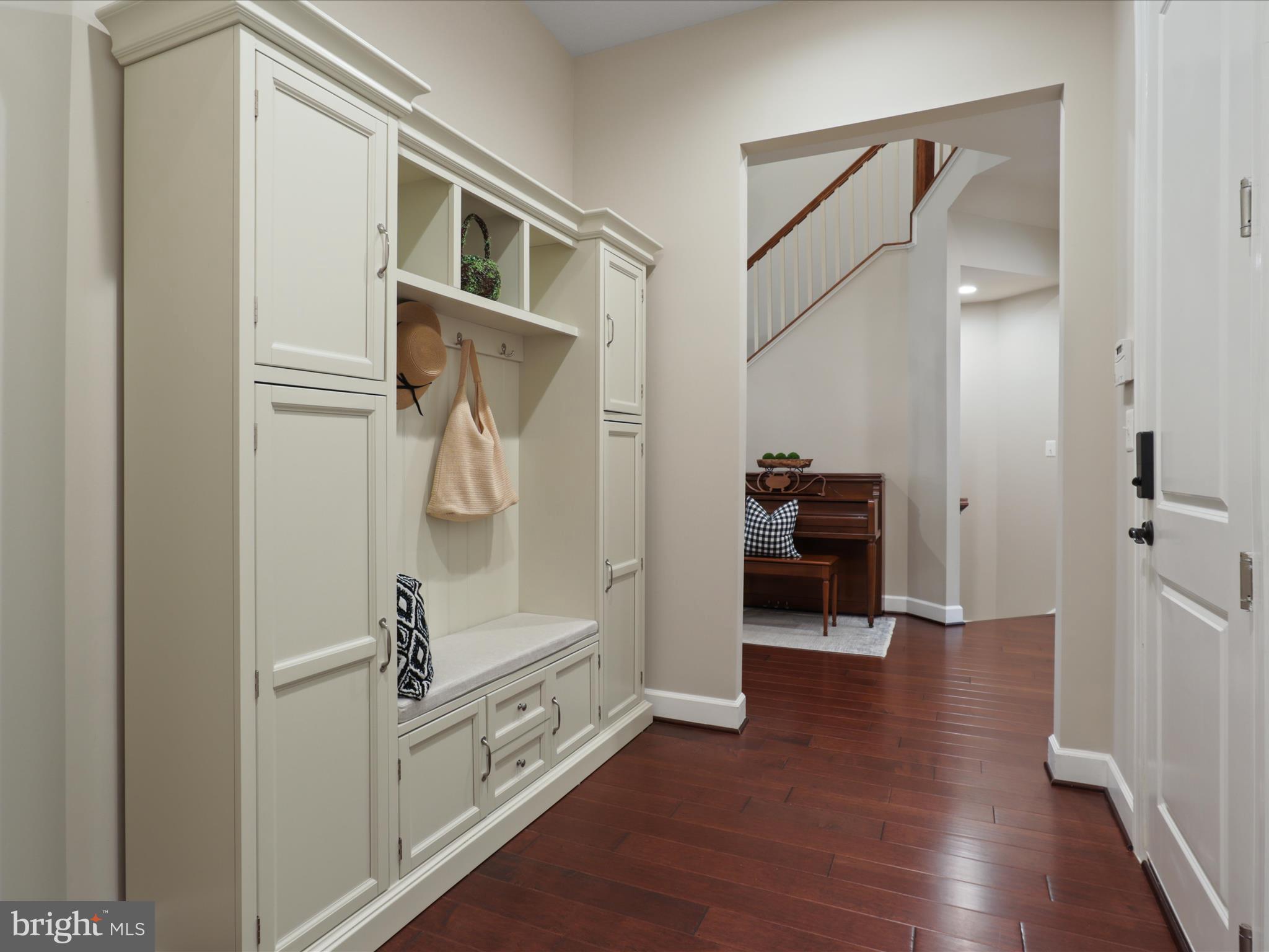 BRAMBLETON - Residential