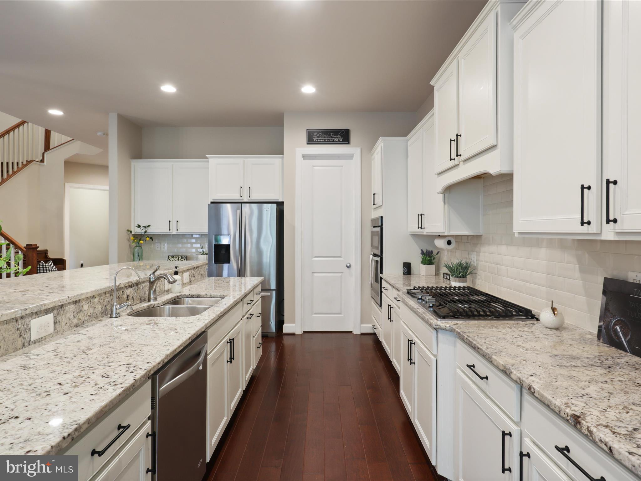 BRAMBLETON - Residential