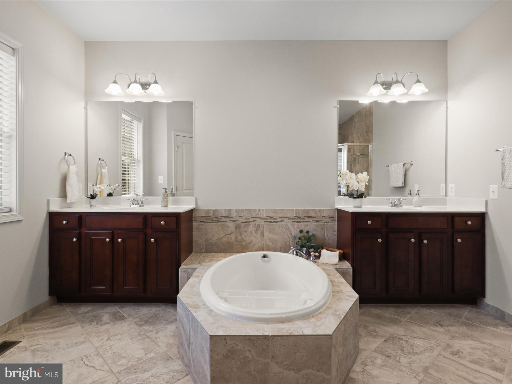 BRAMBLETON - Residential