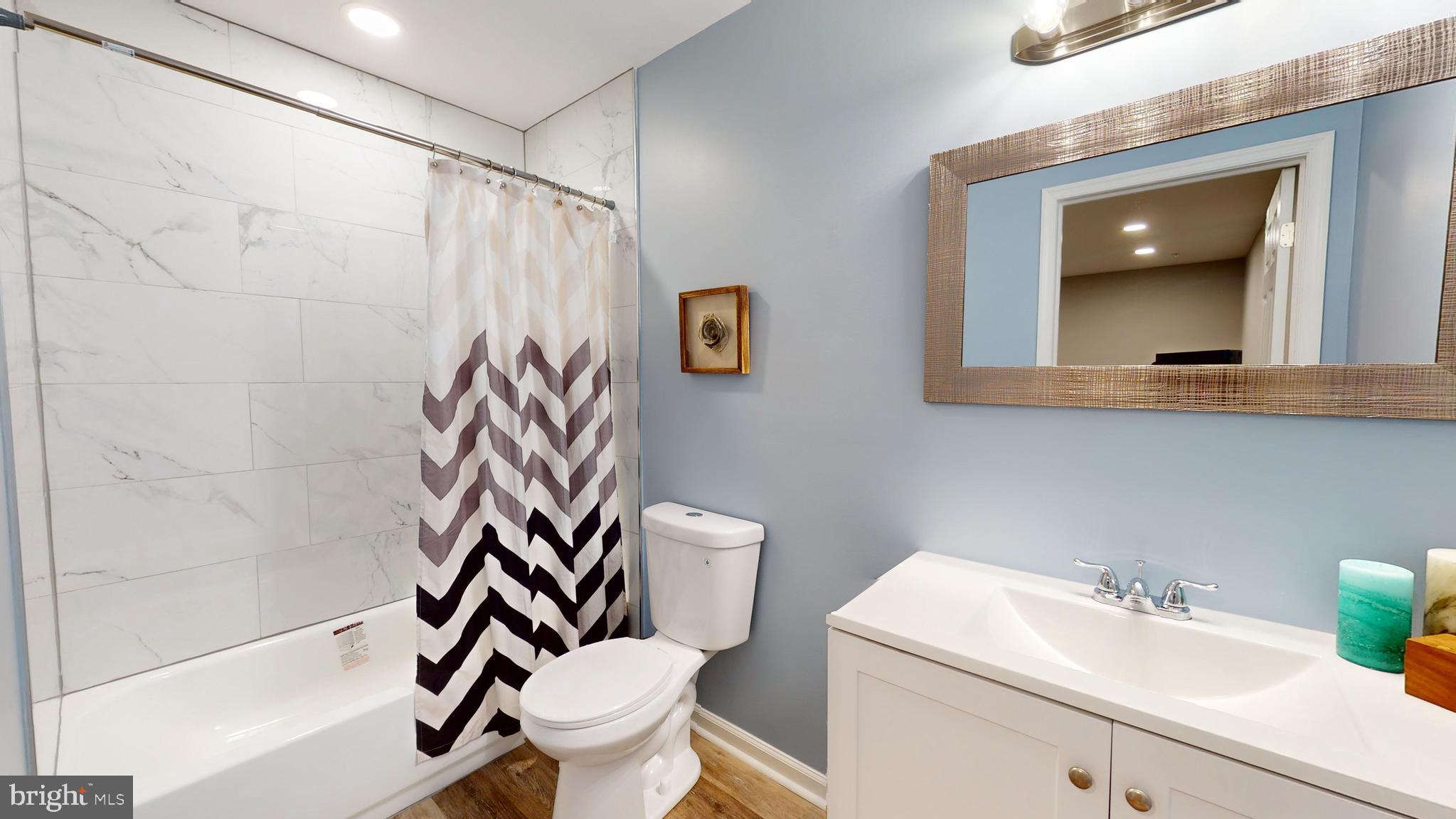 HERITAGE CROSSING - Residential