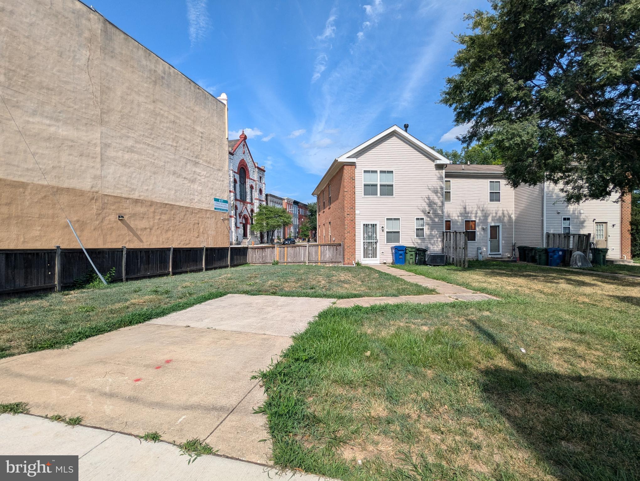 HERITAGE CROSSING - Residential