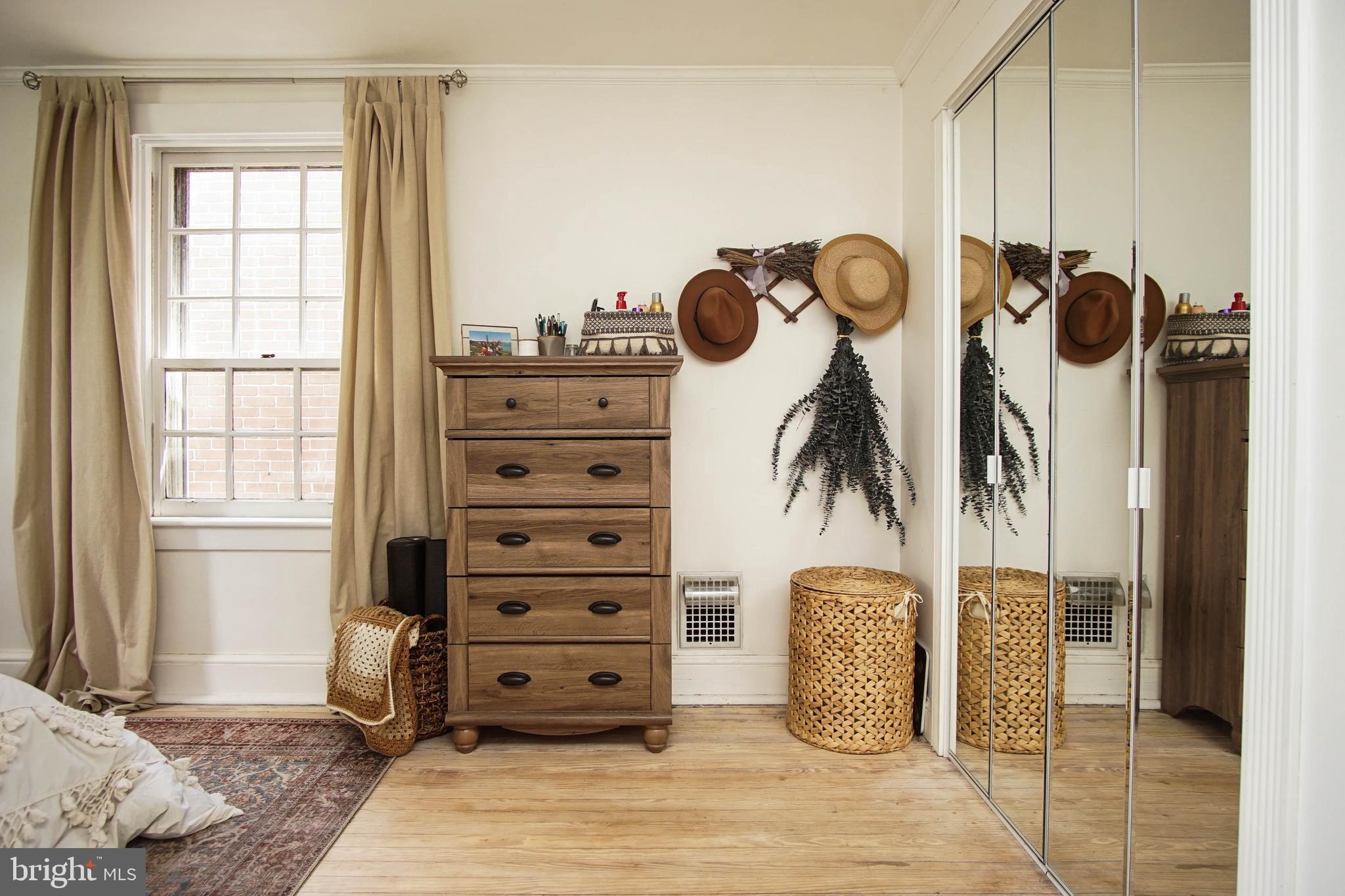 GRANDVIEW HEIGHTS - Residential