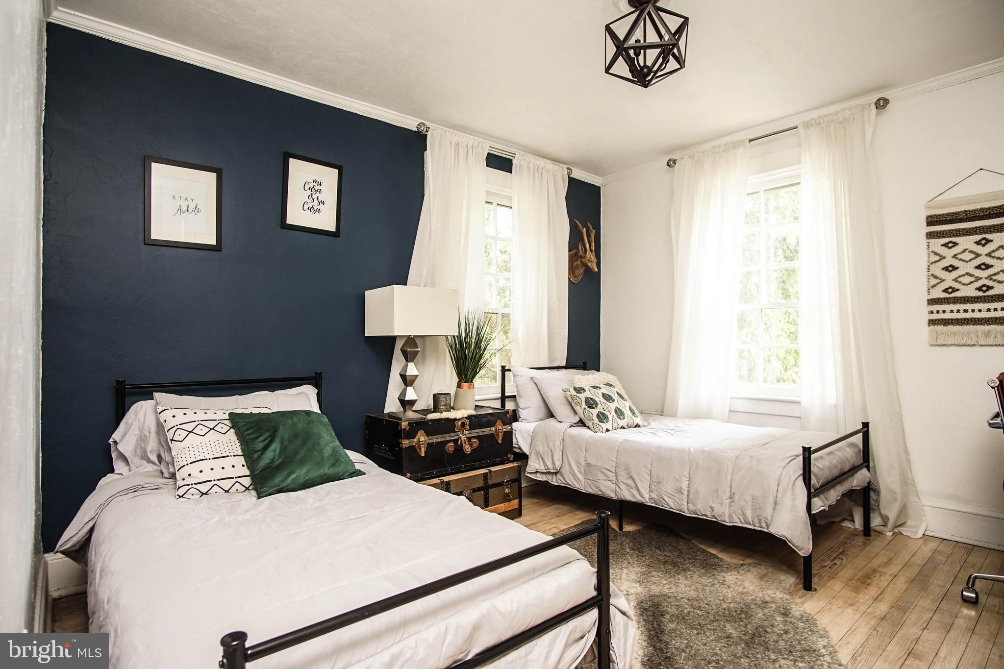 GRANDVIEW HEIGHTS - Residential