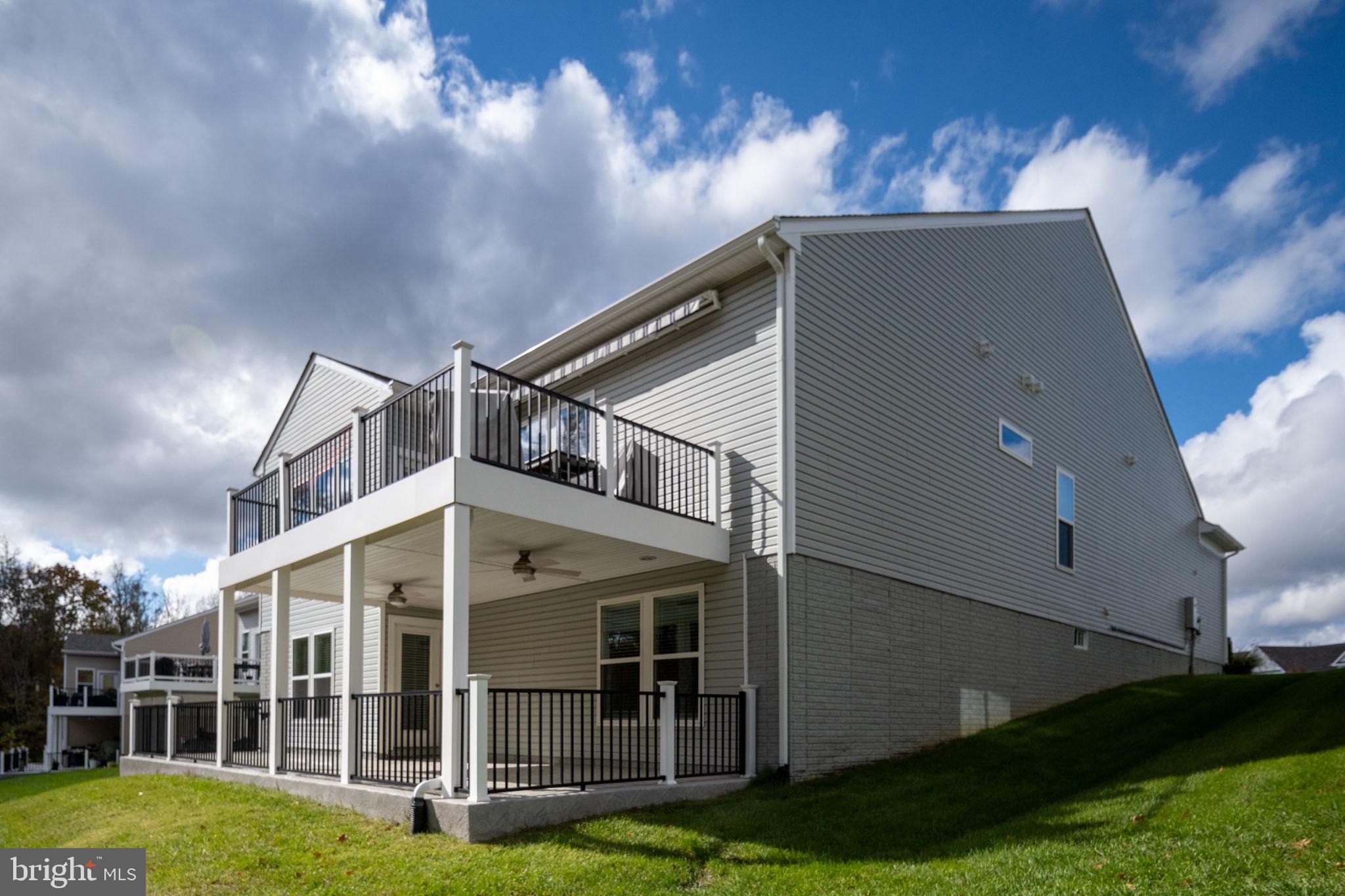 CELEBRATE VIRGINIA NORTH - Residential