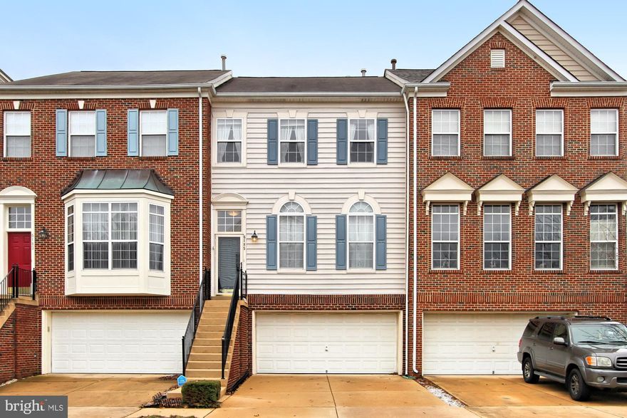 Picture Perfect 3 Bedroom, 2.5 Bathroom townhome in wonderful Autumn Chase Hunt. Enjoy tall ceilings, open floorplan, 3 sided gas fireplace, deck off of the kitchen which is perfect for grilling, relaxing and entertaining.  Upstairs feature a large master bedroom and bathroom with a dual vanity, jet soaking tub, walk-in shower and walk-in closet. The lower level offers access to the fully fenced back yard with astro-turf for low maintenance. spacious 2 car garage includes the conveying work bench and room for shelving. Located on the edge of Kingstowne, easy access to all major commuting routes and fantastic shopping and dining.  Less than 3 miles from Wegmans. Ample guest parking just outside your door.Open Sunday 1-4. Offers due by Monday at Noon.