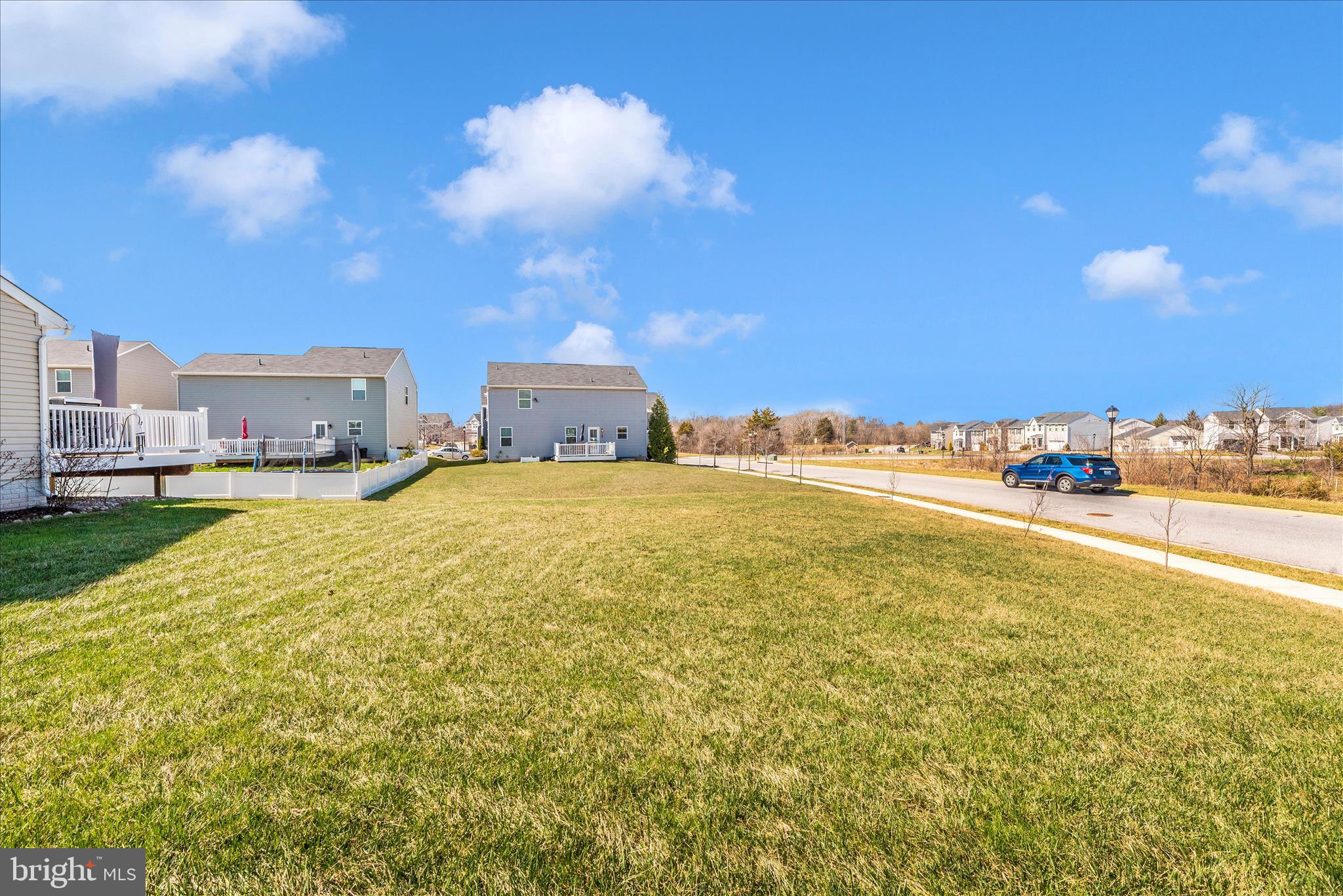 MEADE'S CROSSING - Residential