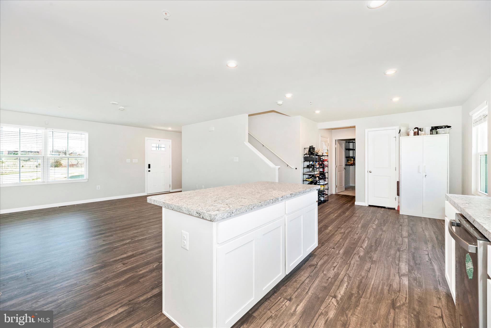 MEADE'S CROSSING - Residential