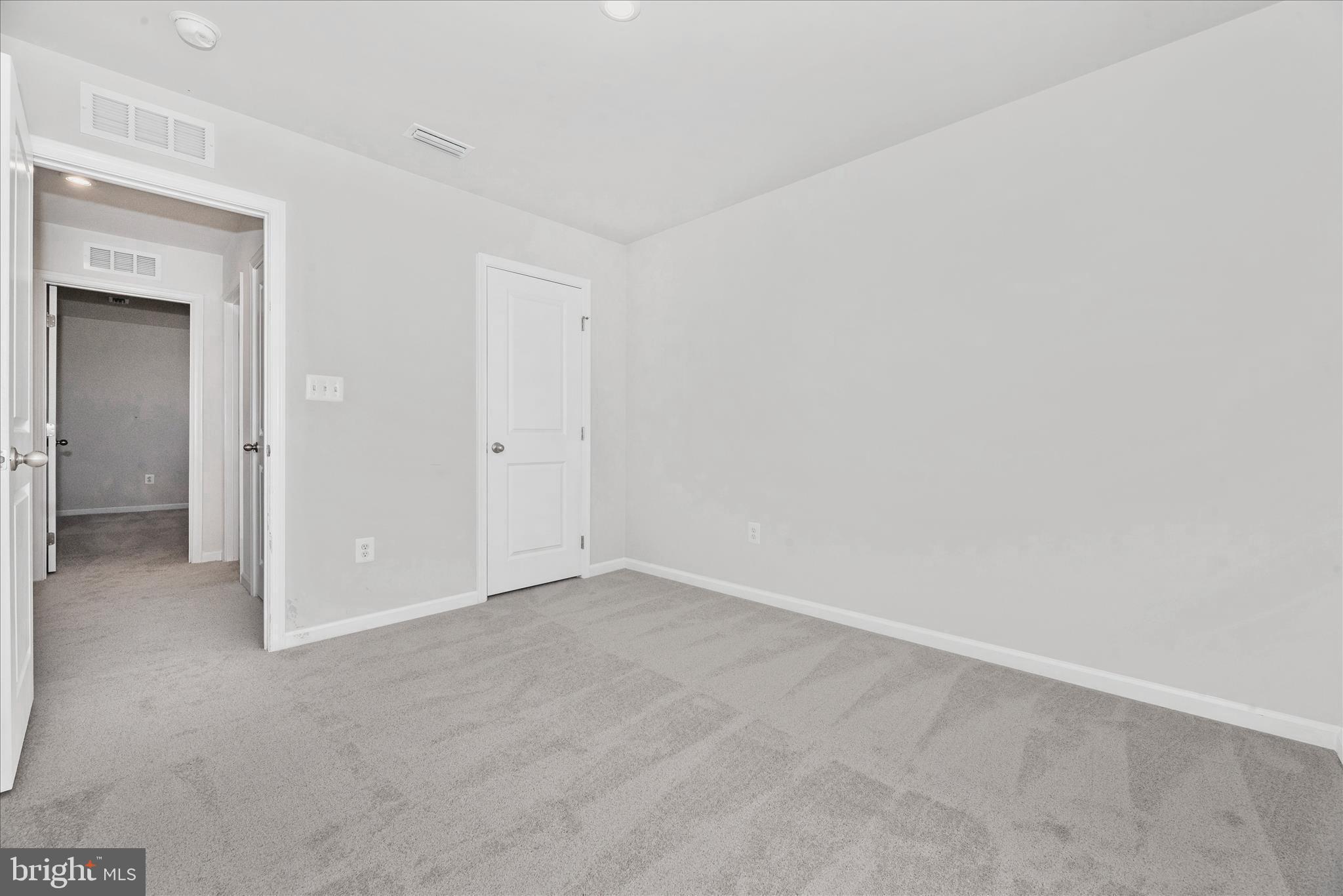 MEADE'S CROSSING - Residential