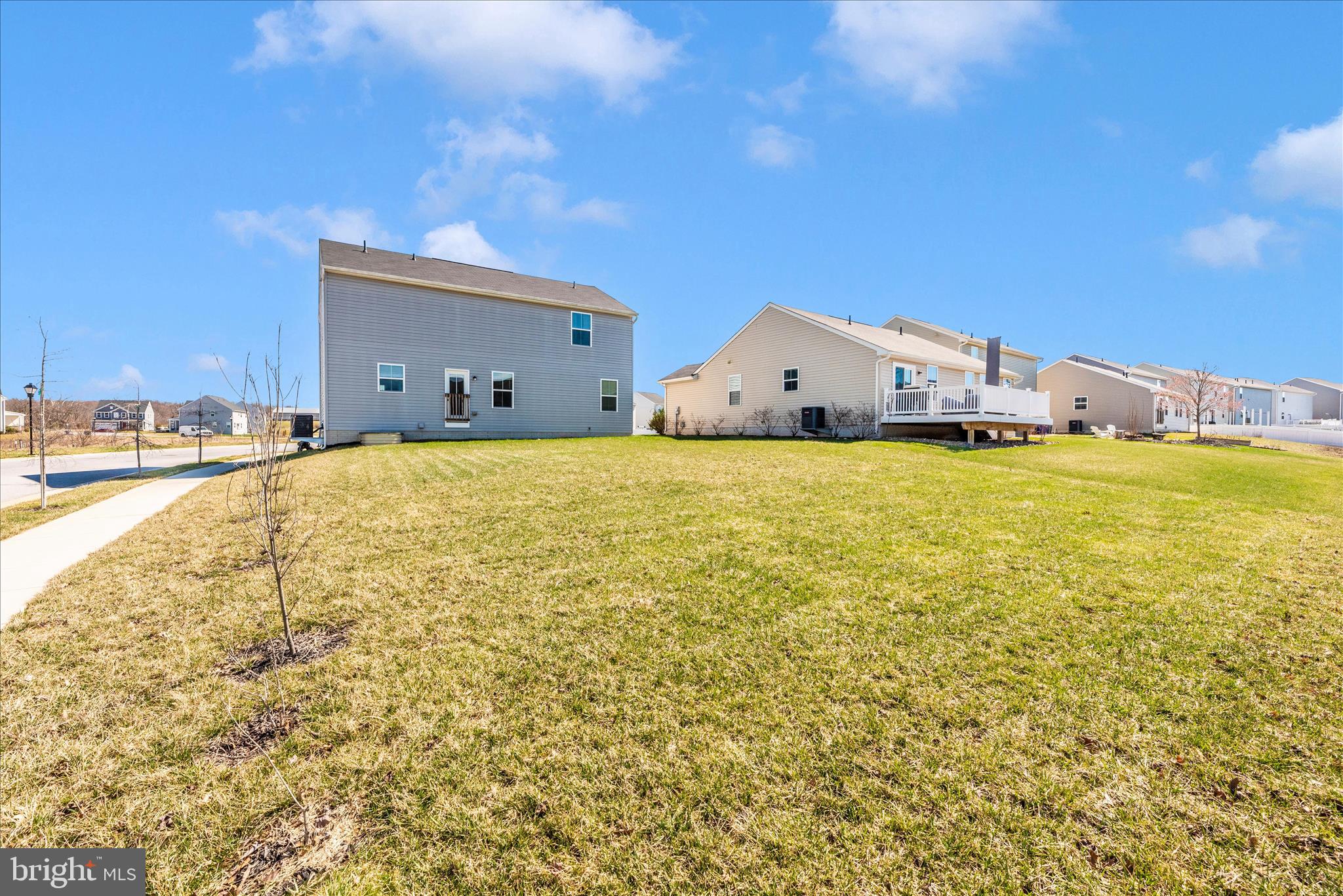 MEADE'S CROSSING - Residential