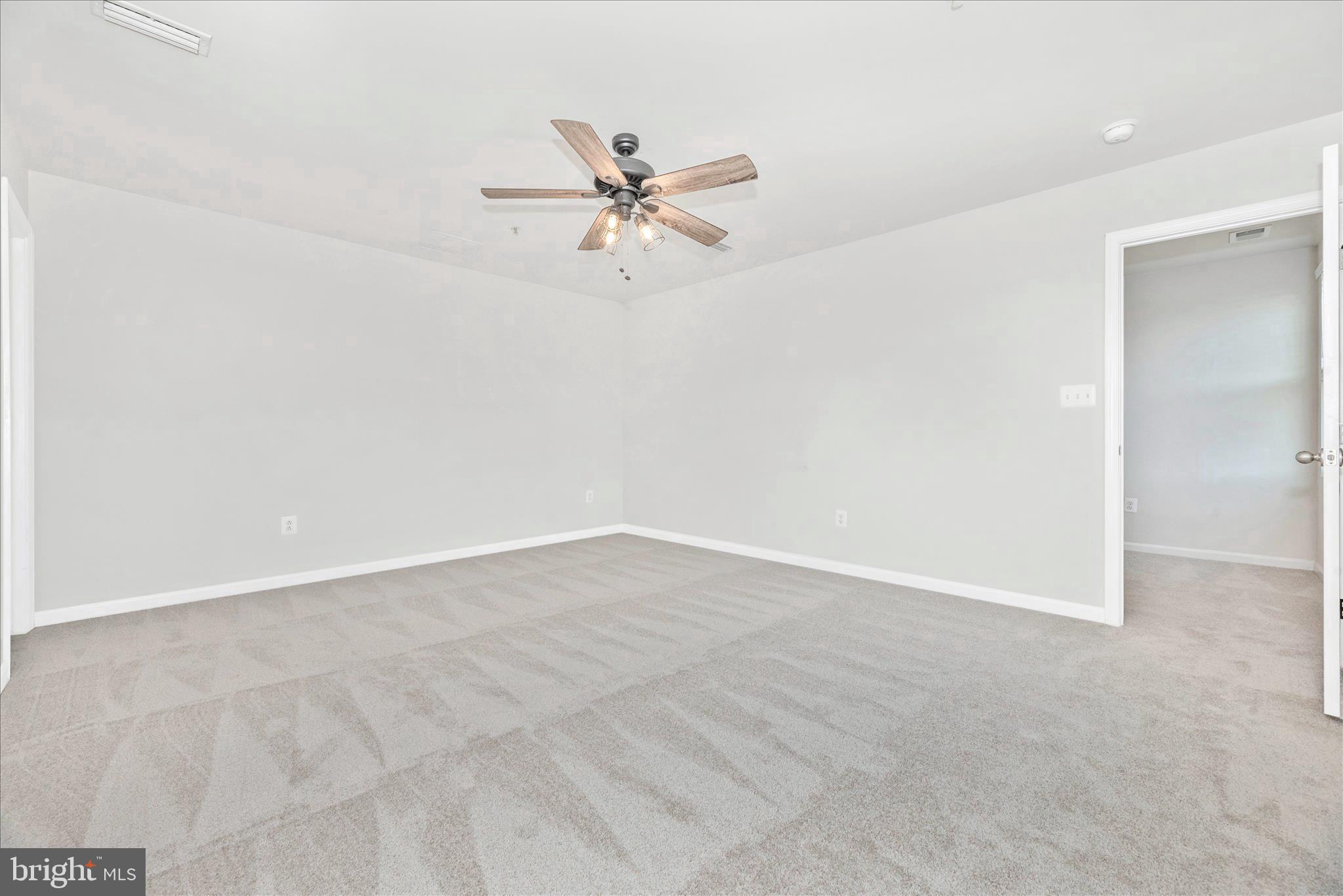 MEADE'S CROSSING - Residential