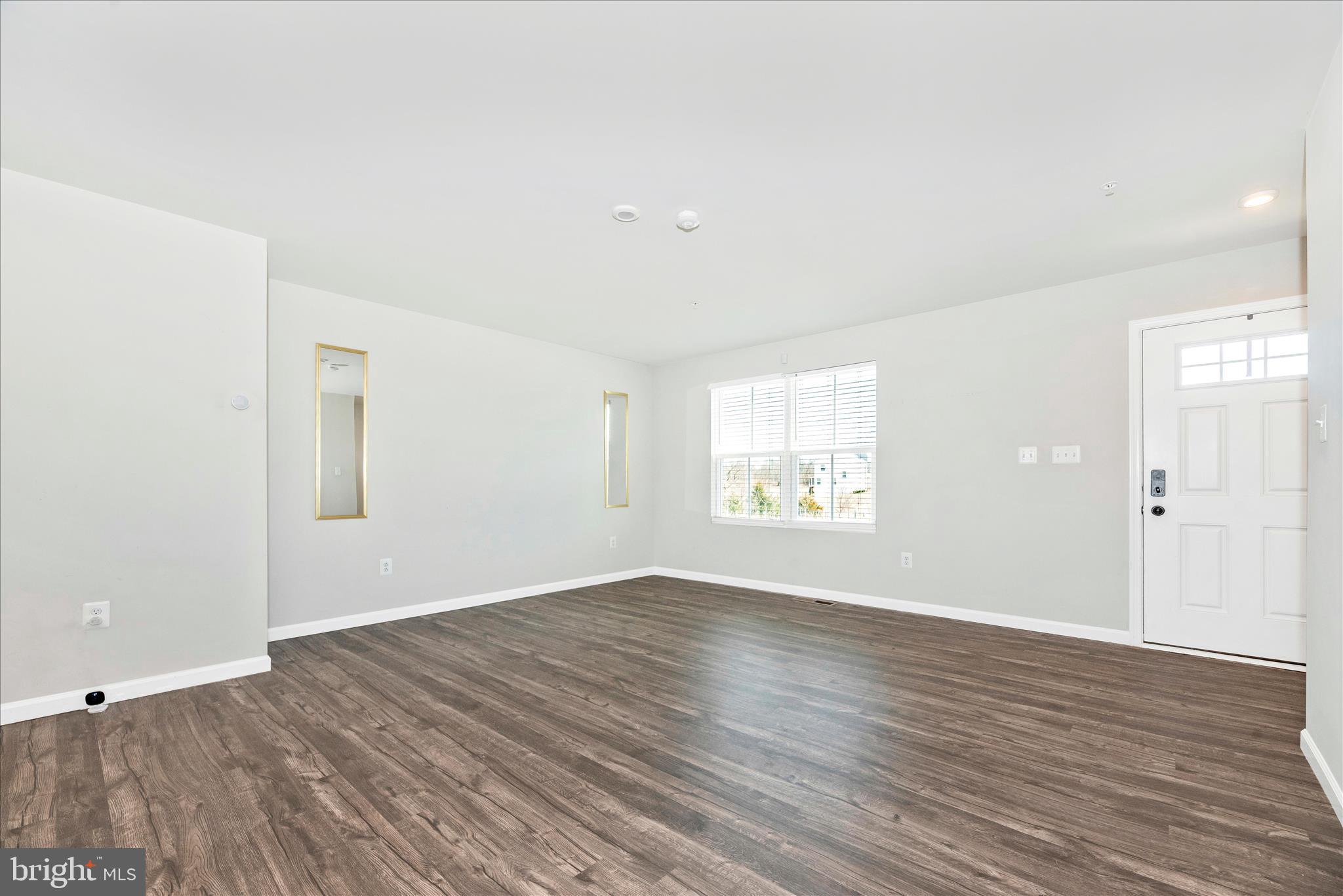 MEADE'S CROSSING - Residential