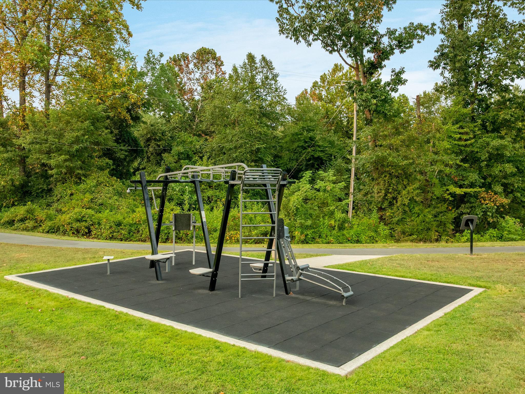 RIPPON LANDING - Residential