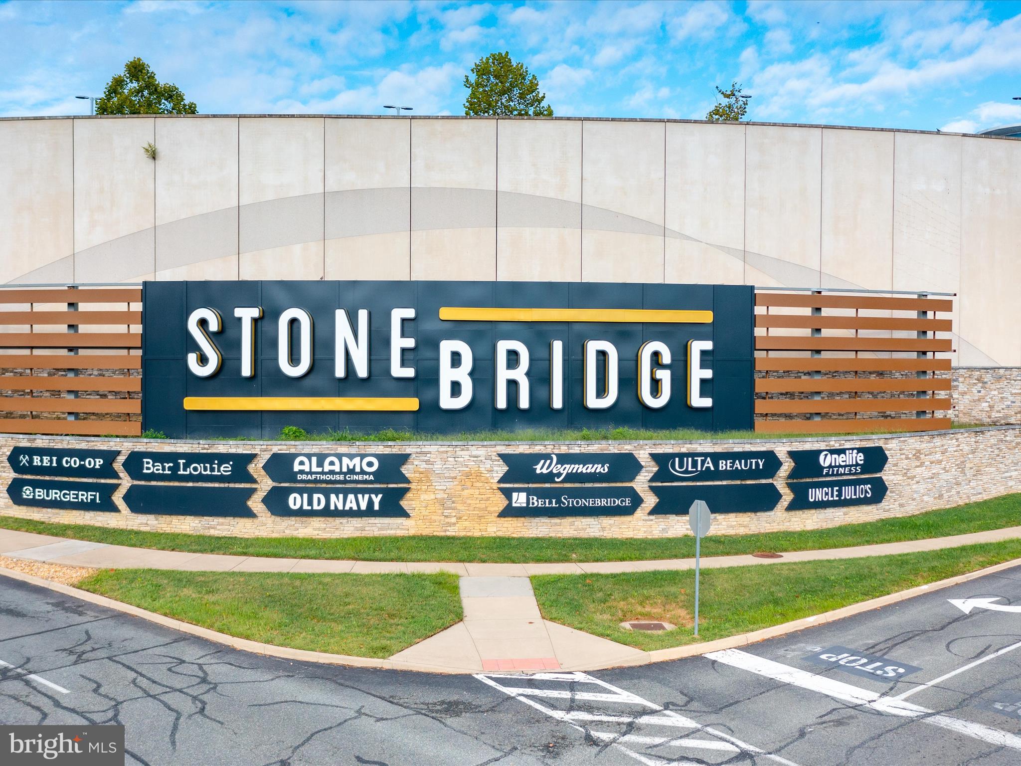 RIPPON LANDING - Residential