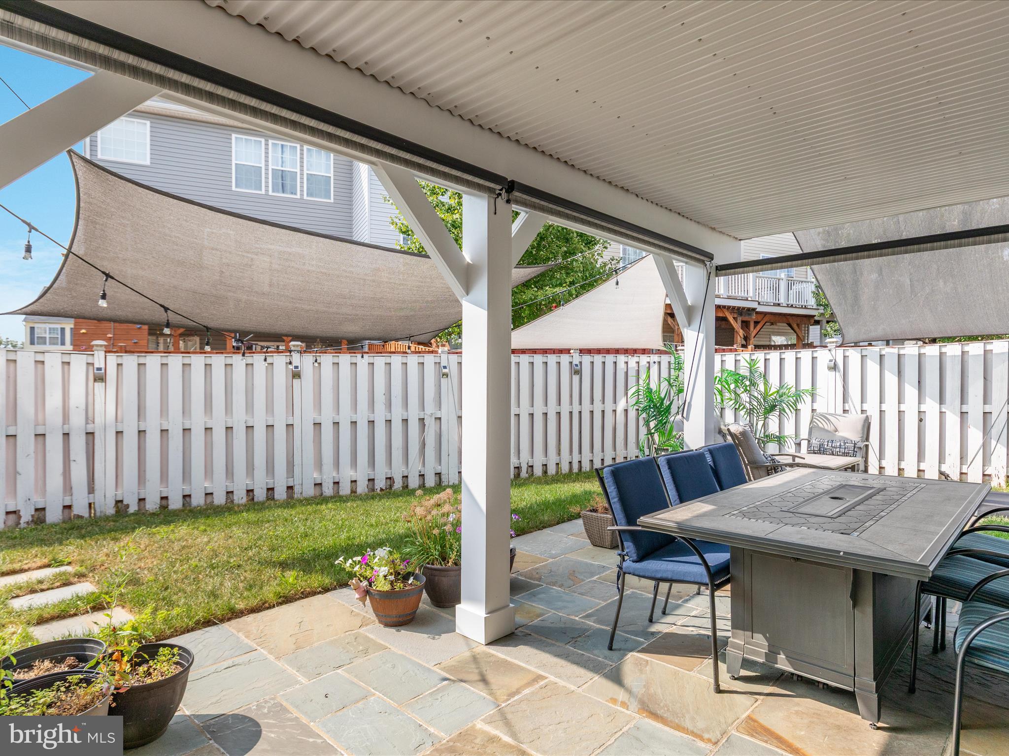 RIPPON LANDING - Residential