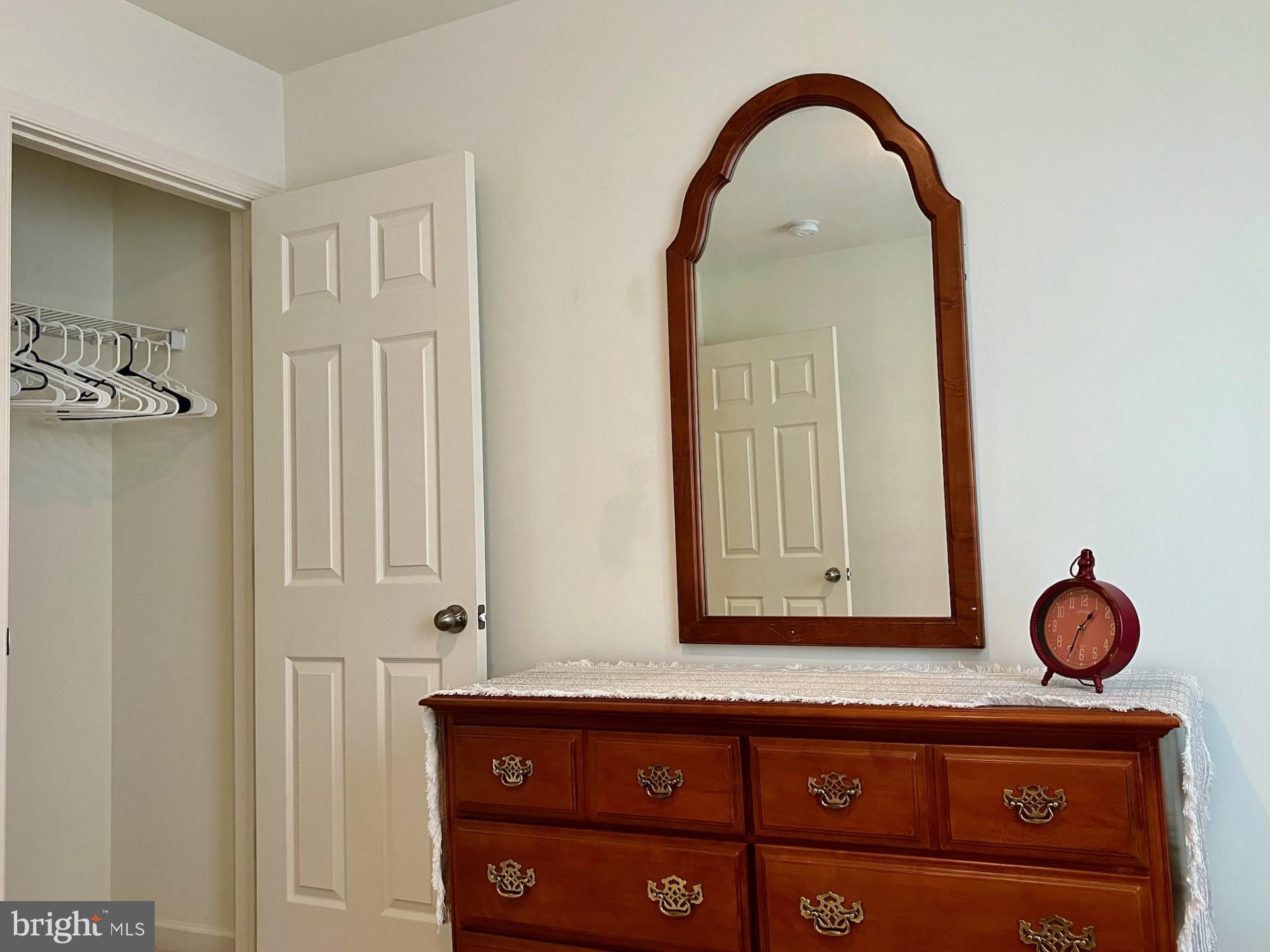 THE GATES - Residential