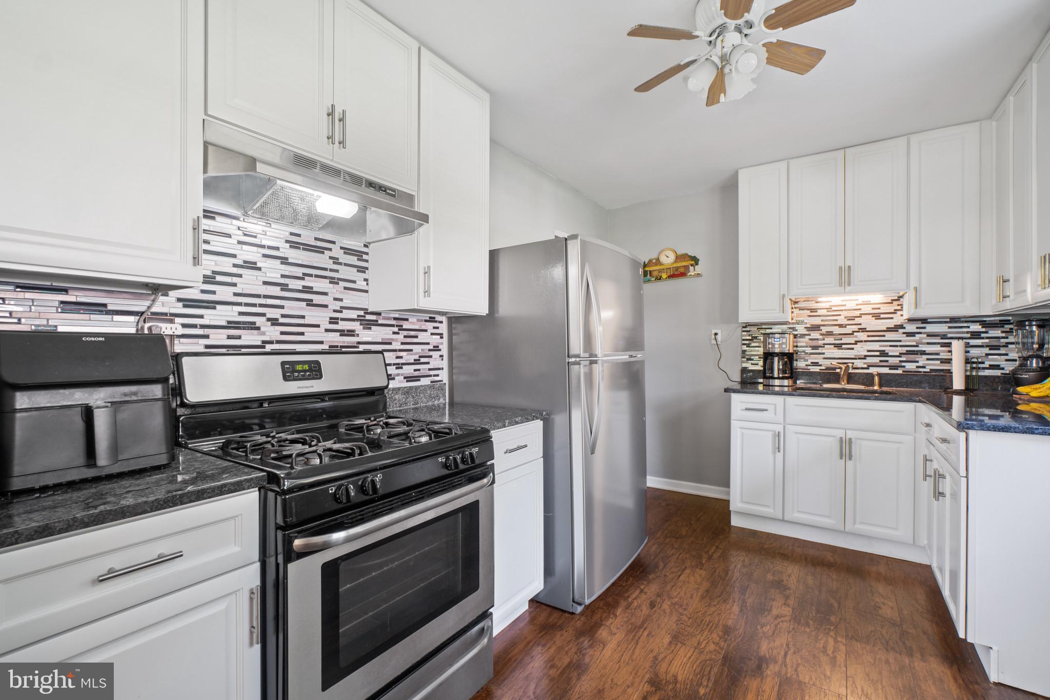 TOLLGATE - Residential