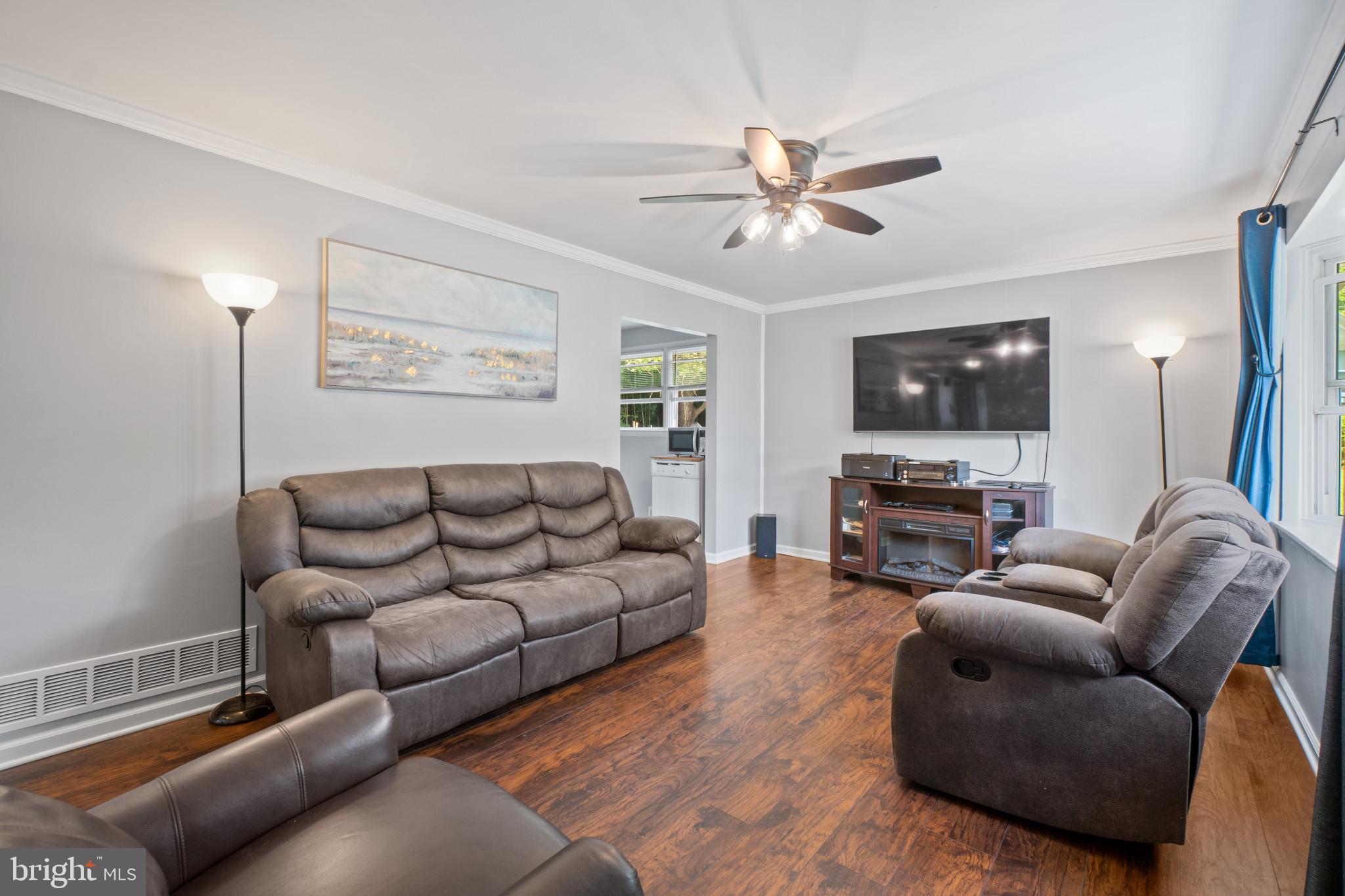 TOLLGATE - Residential