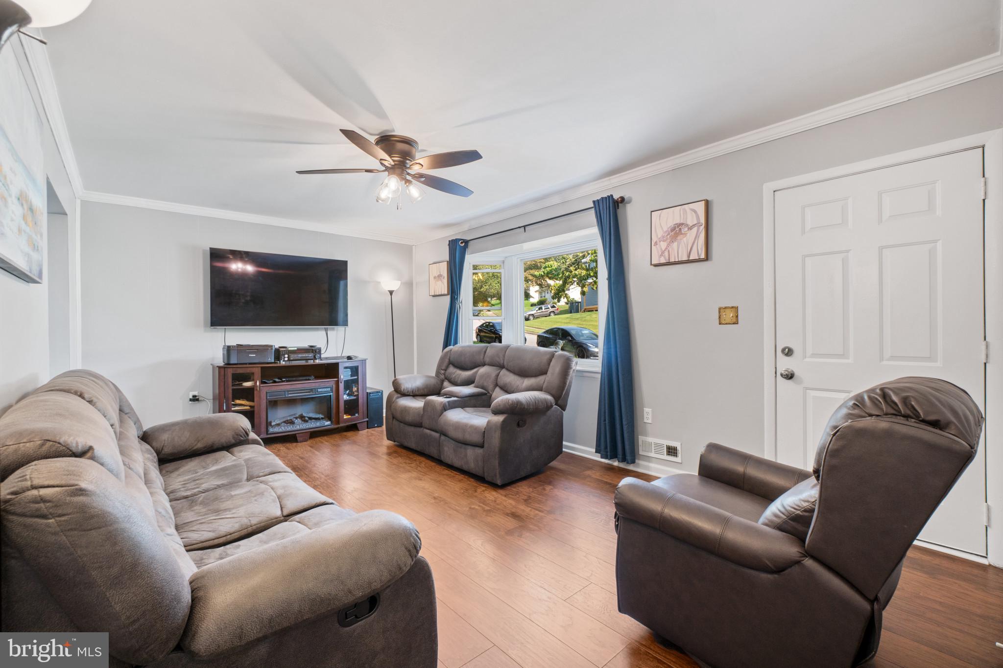 TOLLGATE - Residential