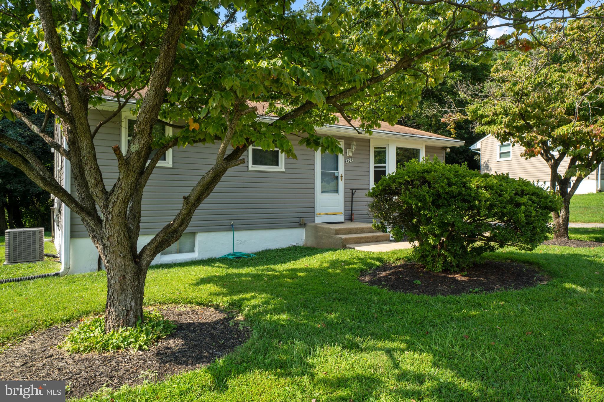 TOLLGATE - Residential