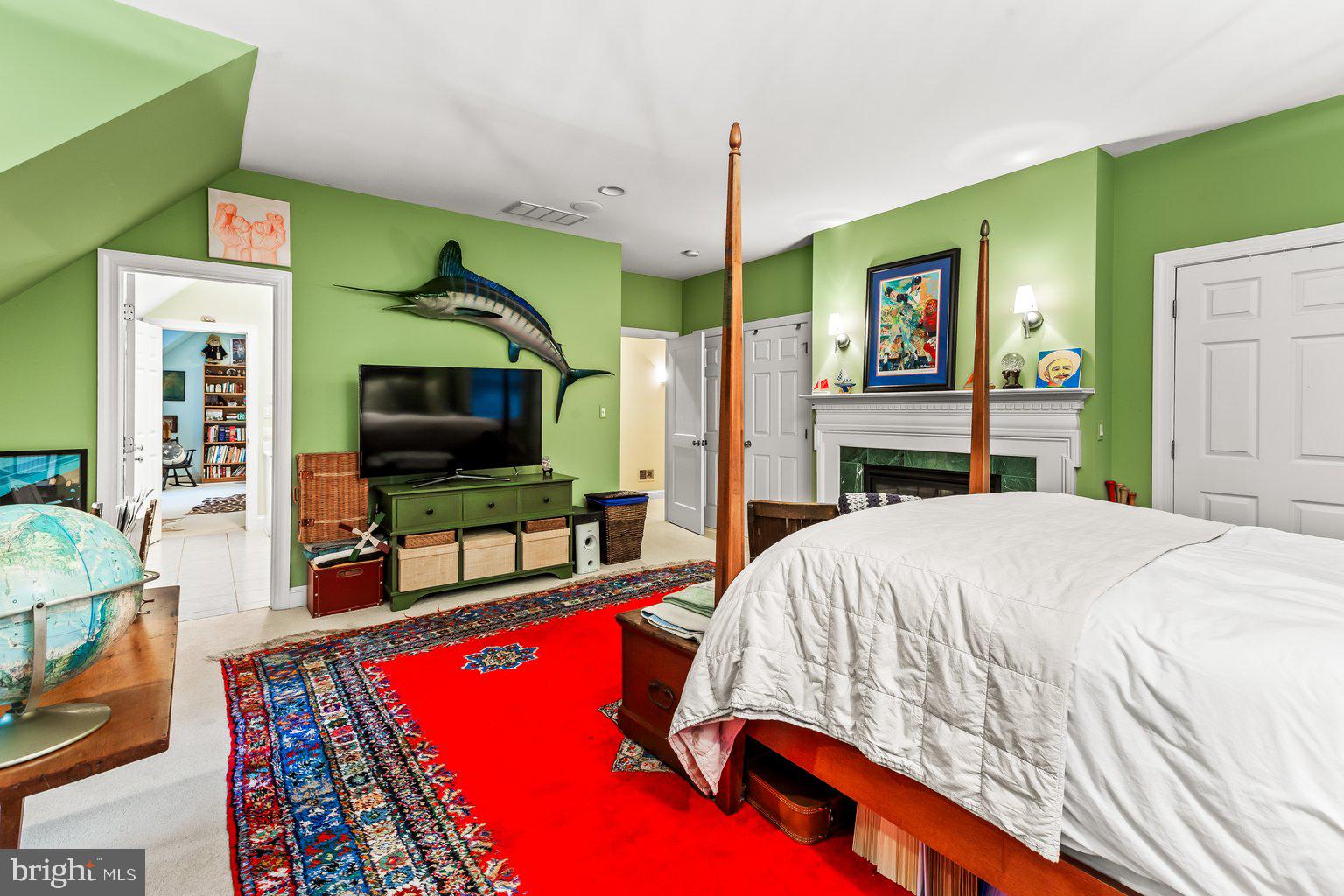 IVY HILL - Residential