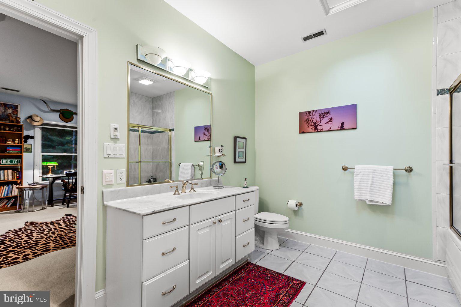 IVY HILL - Residential