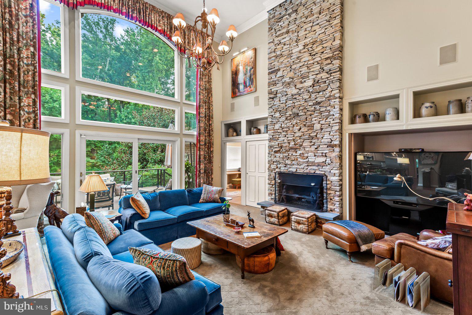 IVY HILL - Residential