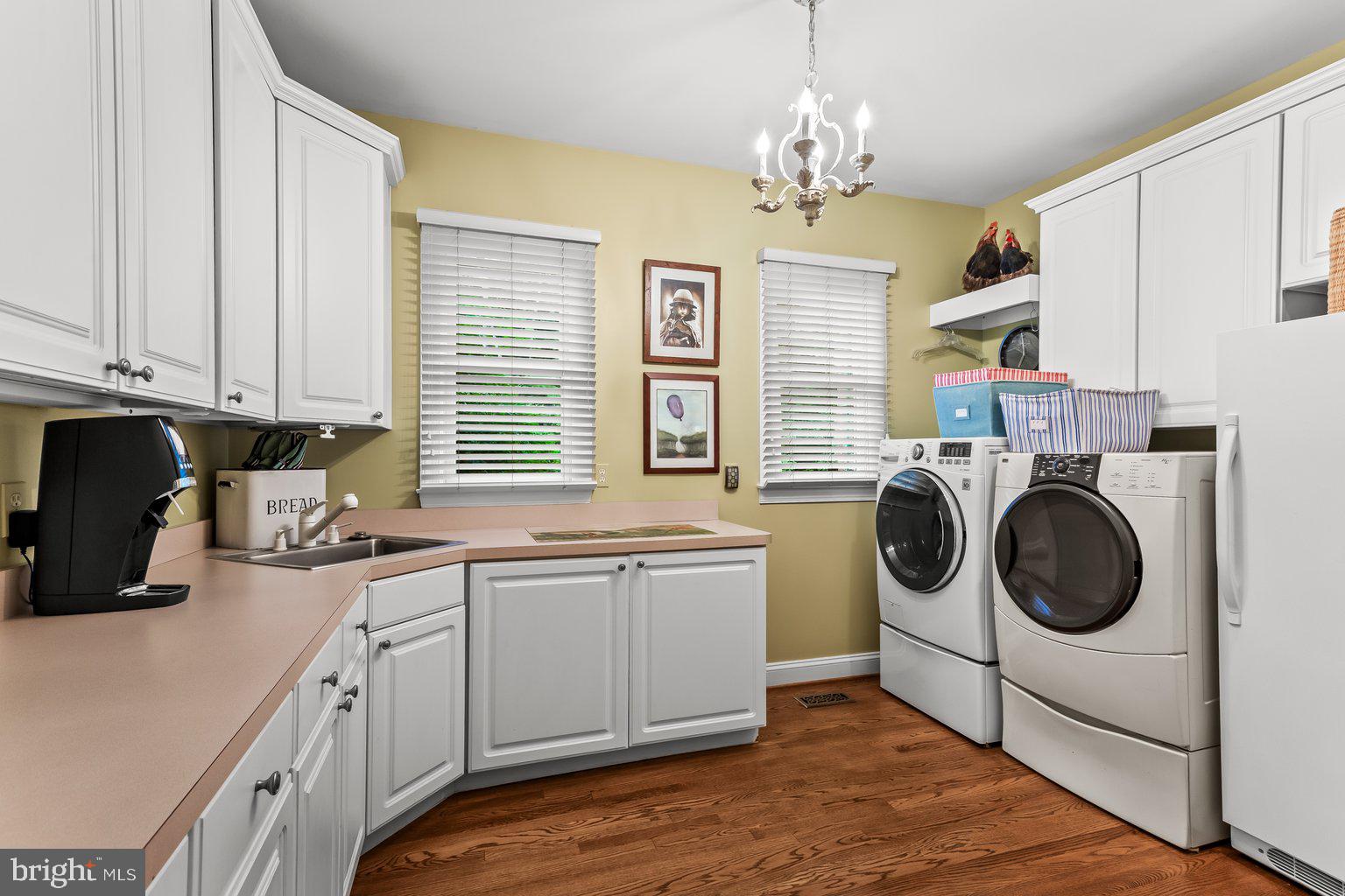 IVY HILL - Residential